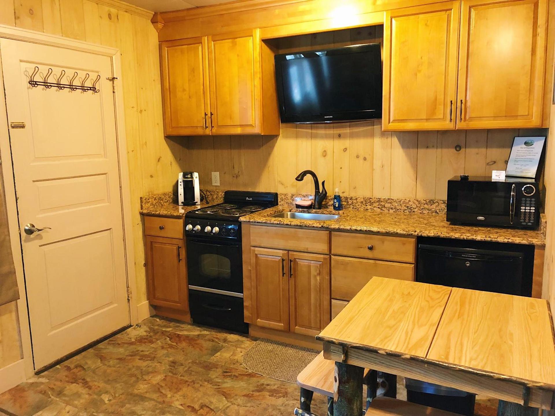 Shore Meadows Lodge LLC photo 19