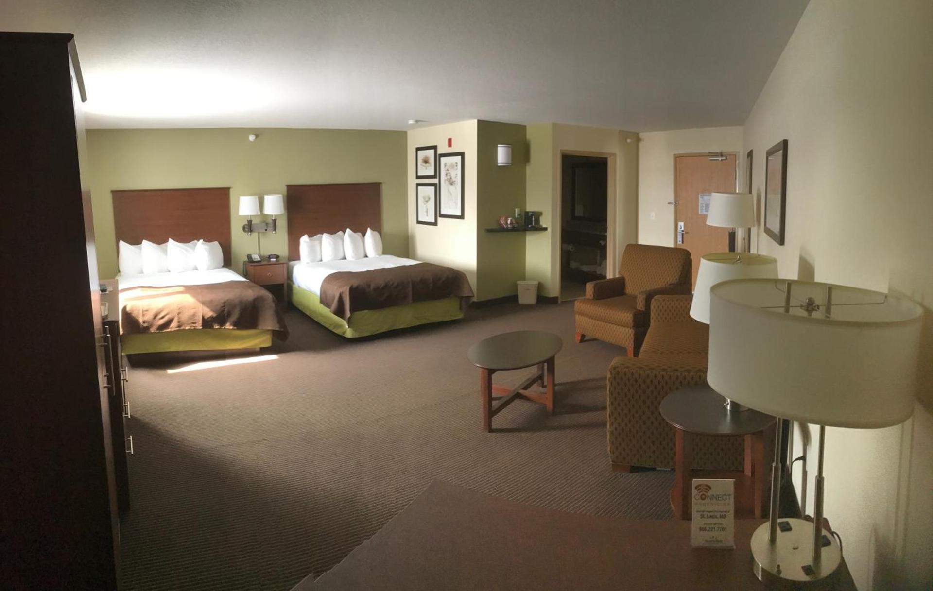 AmericInn by Wyndham Osage photo 10