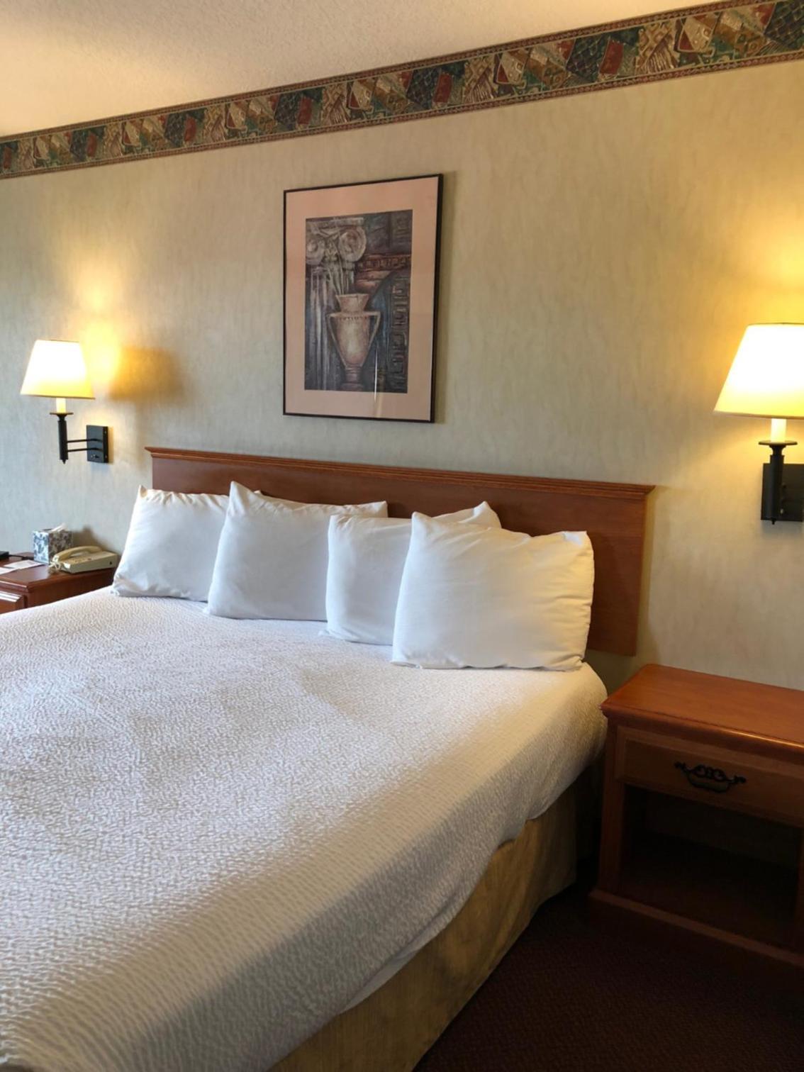 The Ashley Inn of Tillamook photo 6