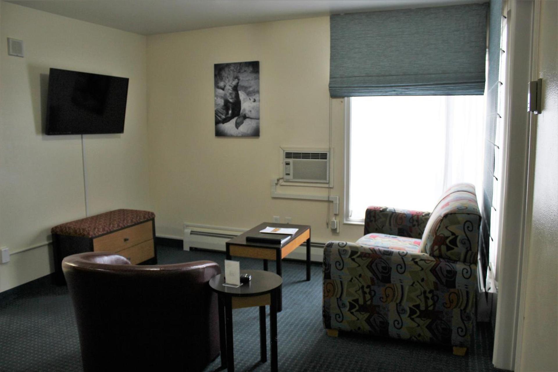 Puffin Inn photo 14