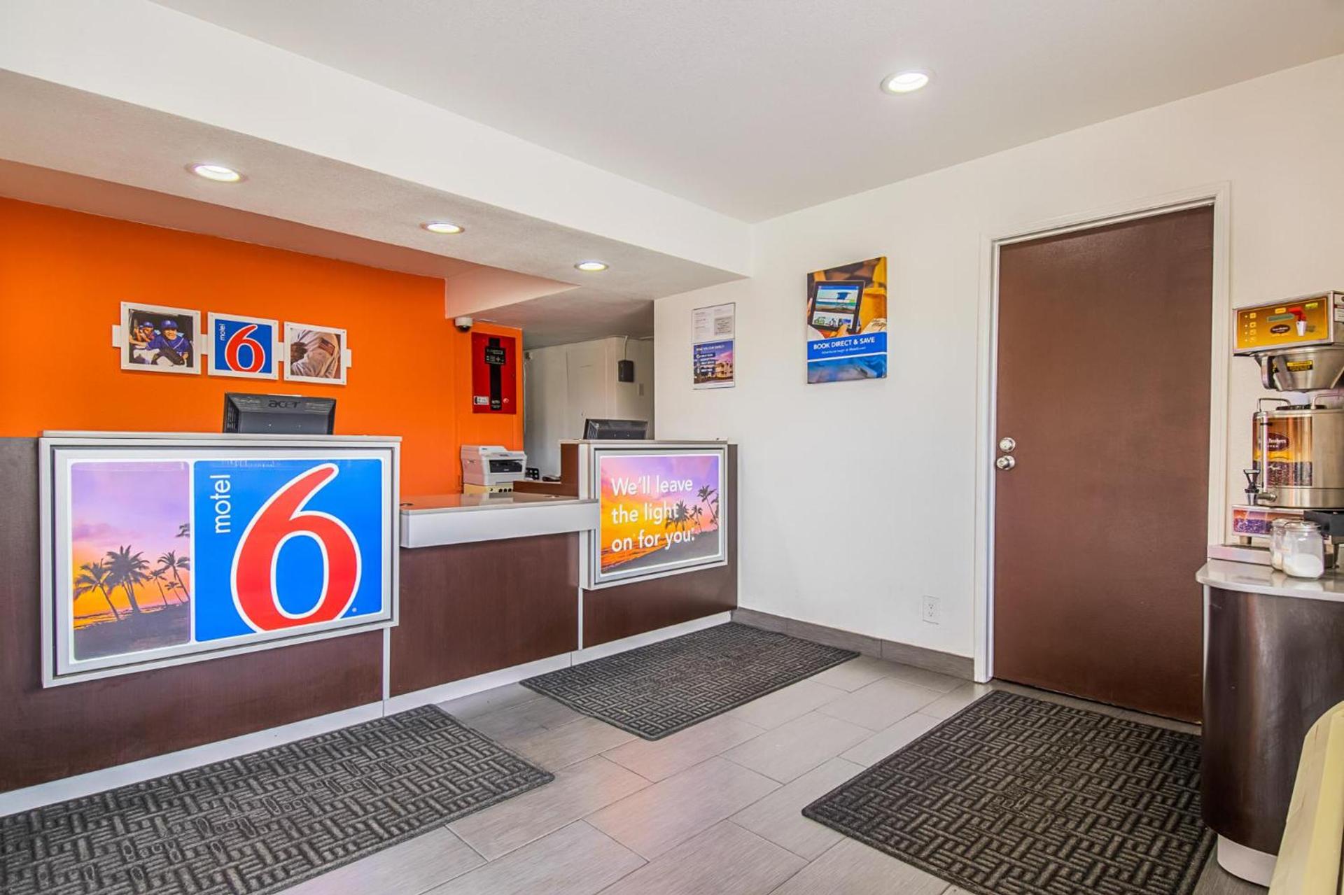 Motel 6-Bakersfield, CA - Airport photo 11