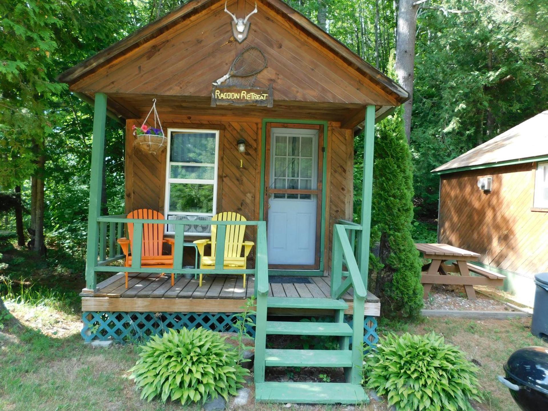 Pine Crest Motel & Cabins photo 69