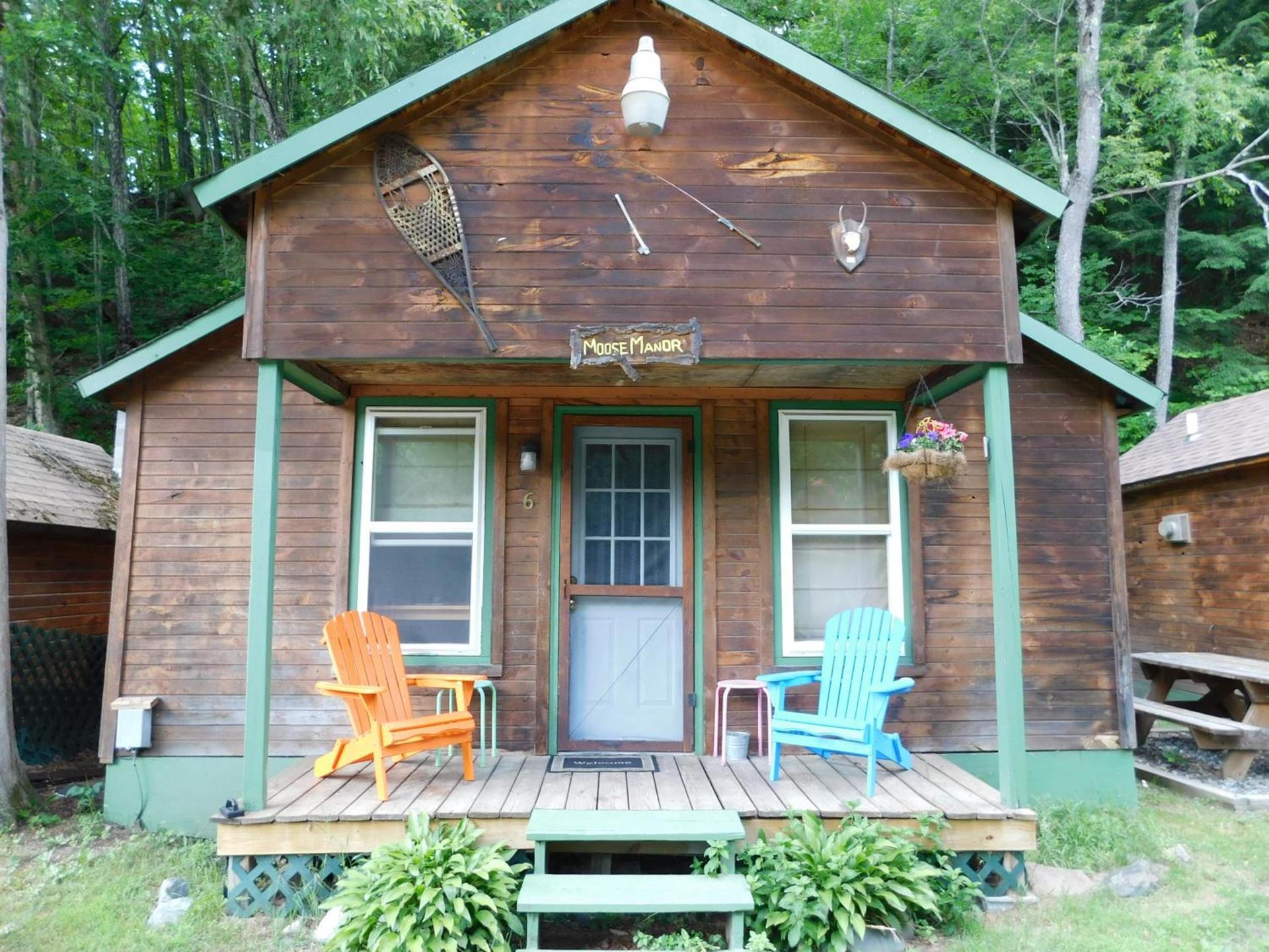 Pine Crest Motel & Cabins photo 60