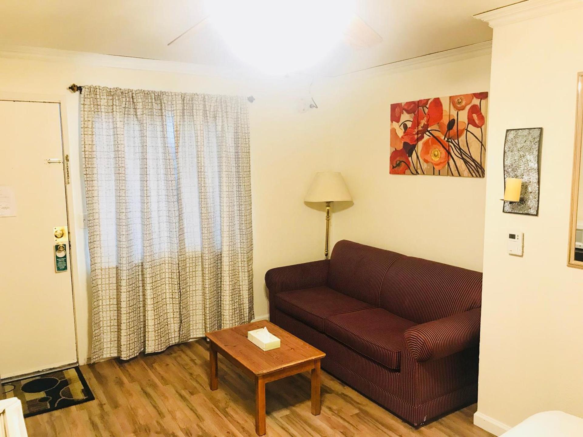 El Dorado Motel photo 40