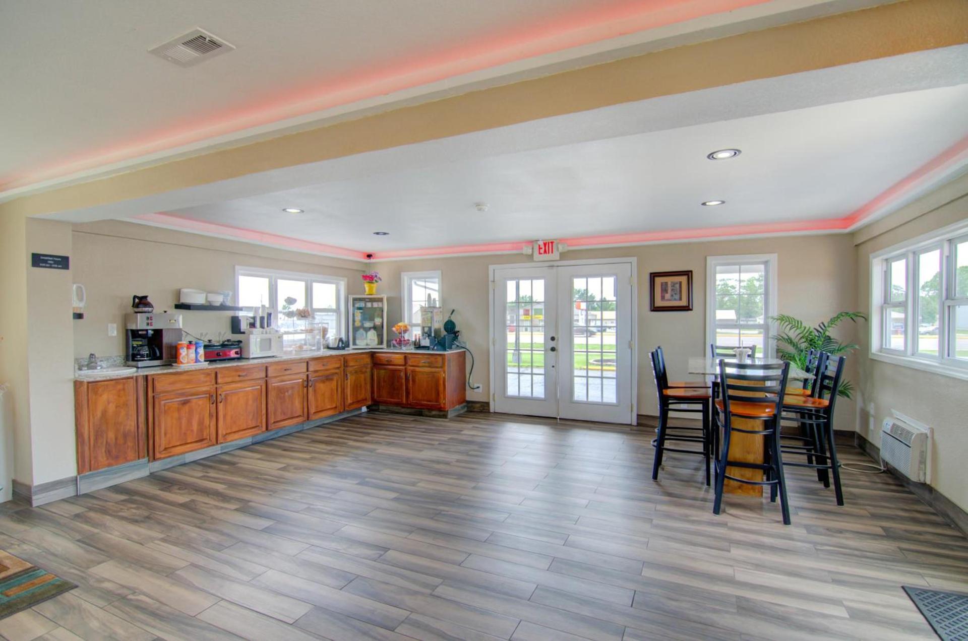 Westbridge Inn & Suites photo 25