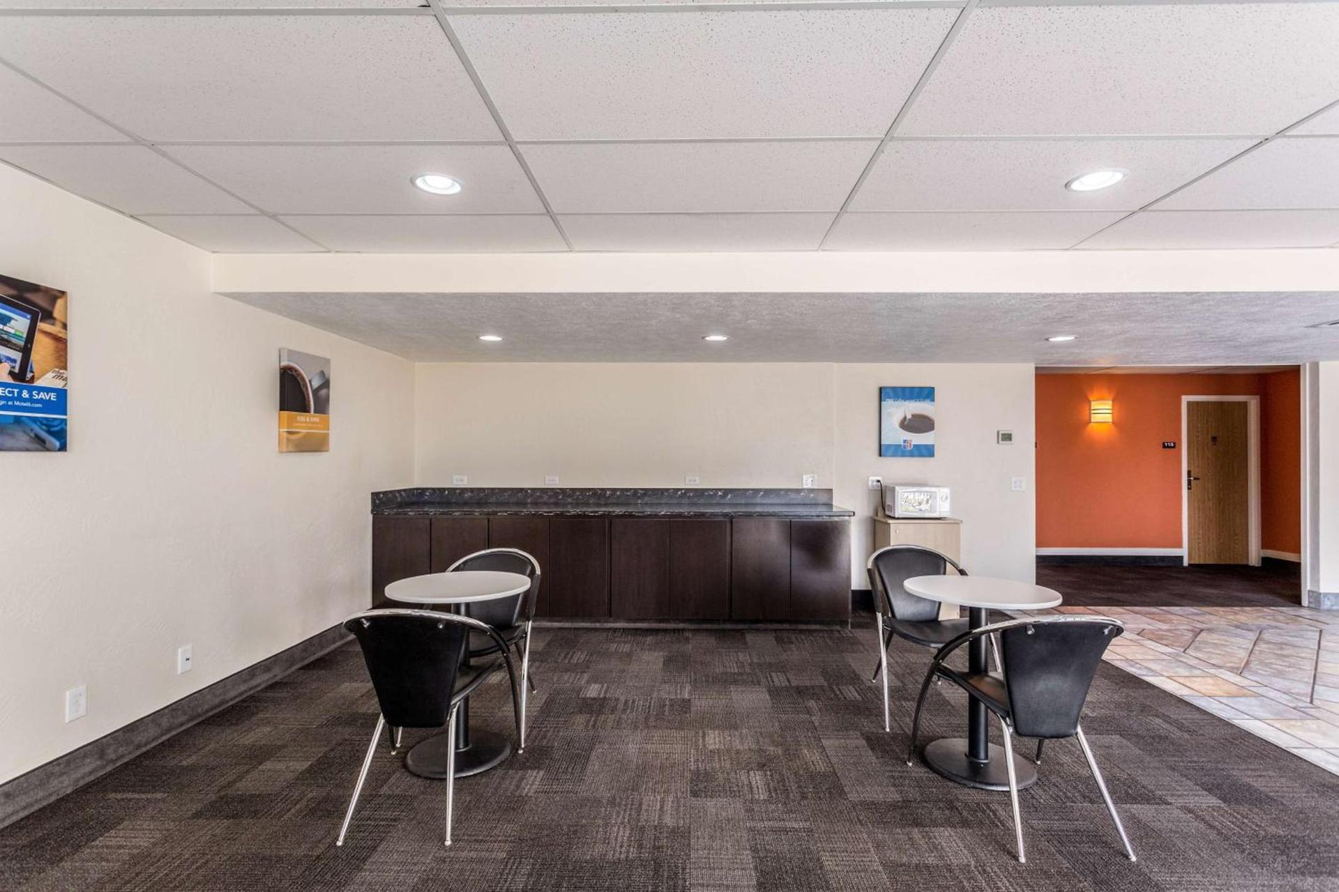 Motel 6-Great Falls, MT photo 60