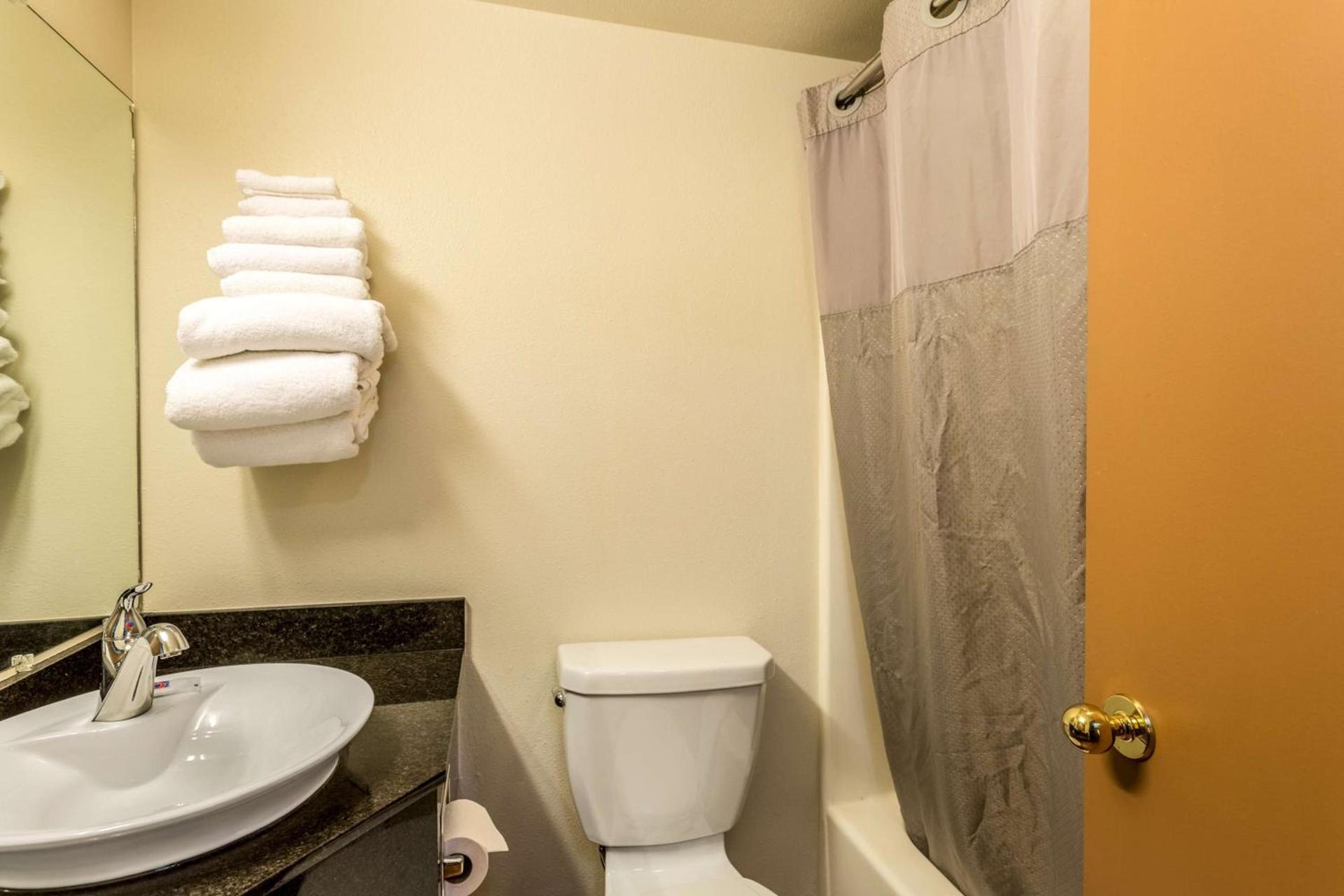 Motel 6-Great Falls, MT photo 64