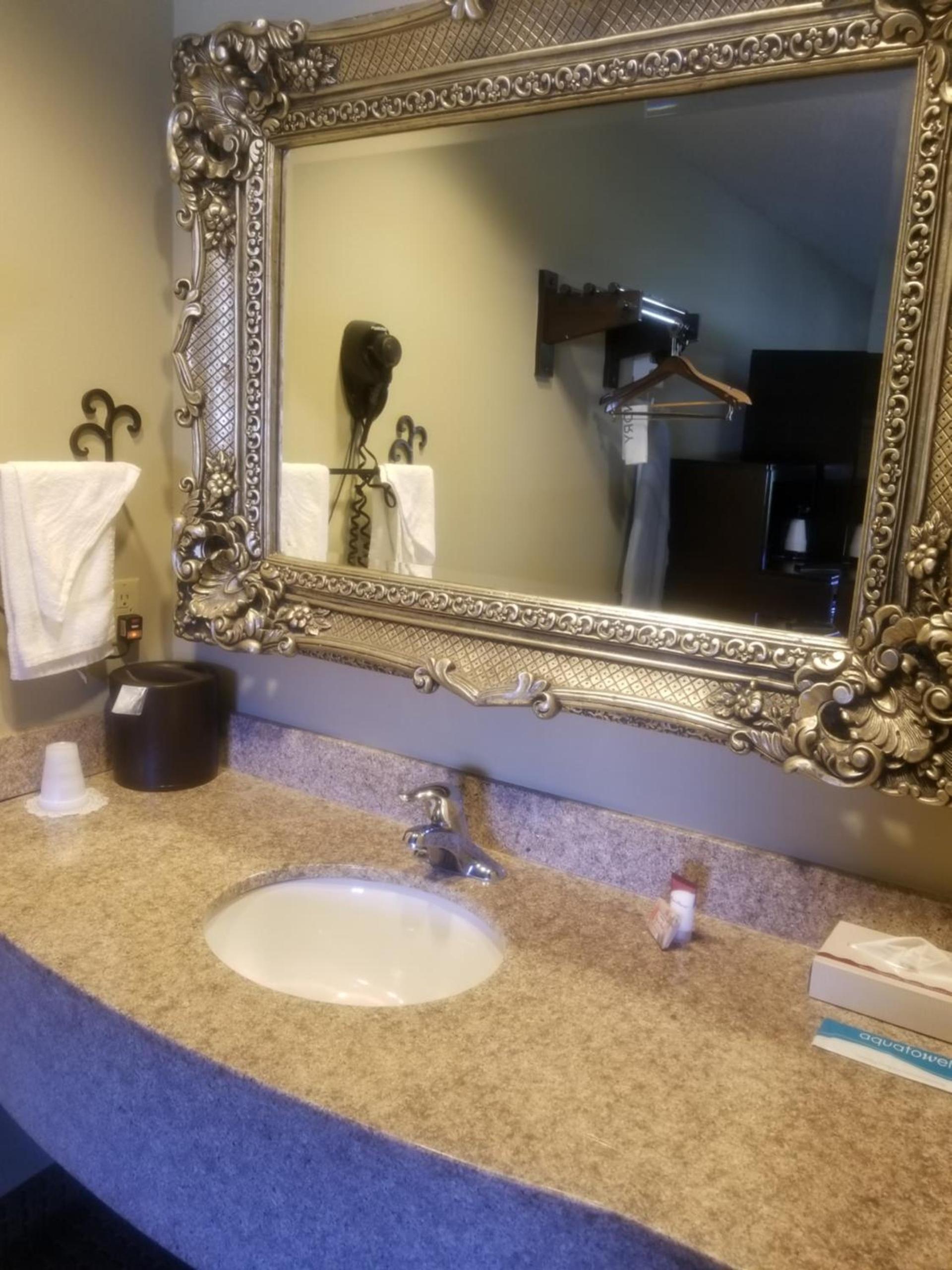 Inn at Mulberry Grove photo 11