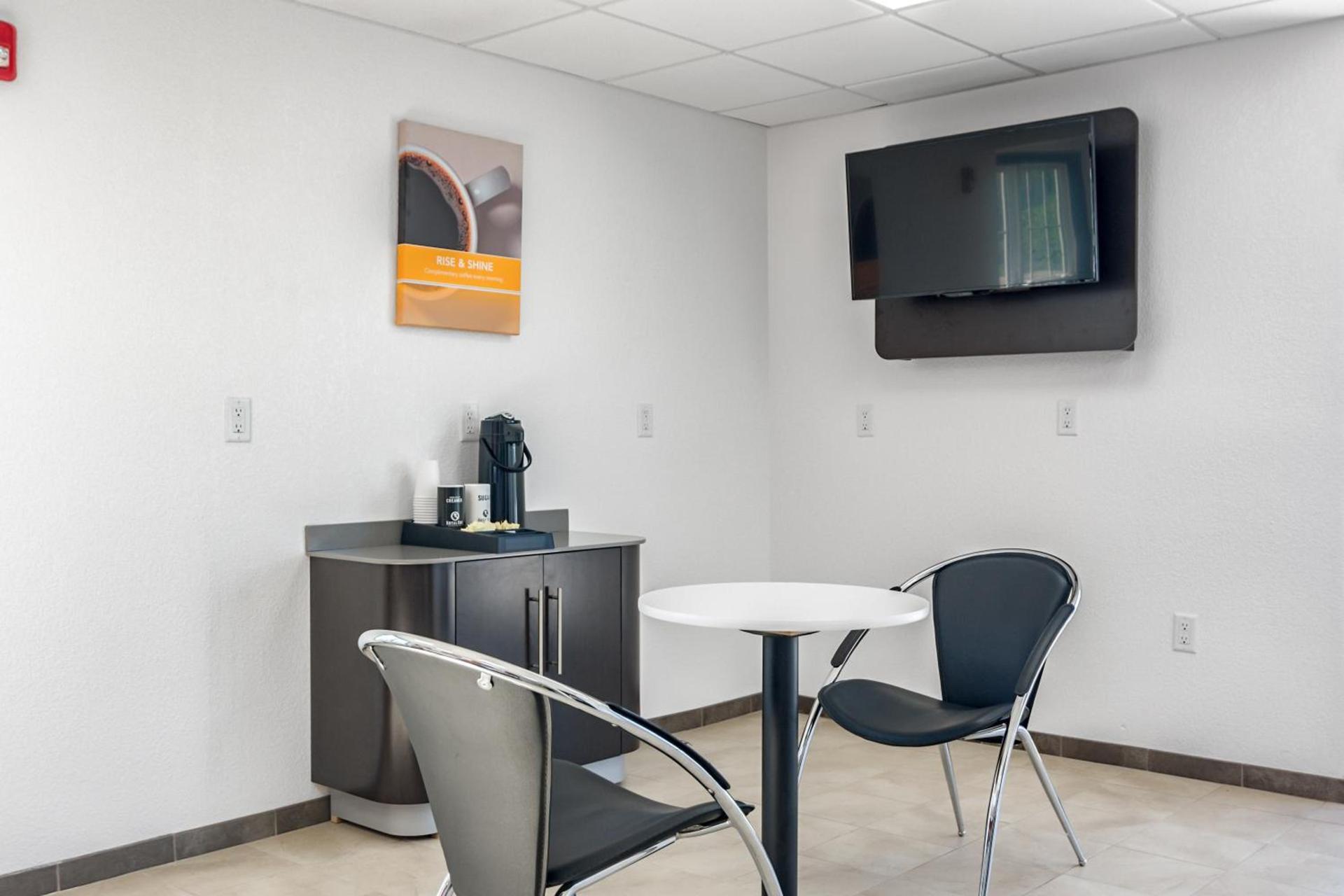 Motel 6-White, GA - Cartersville photo 32