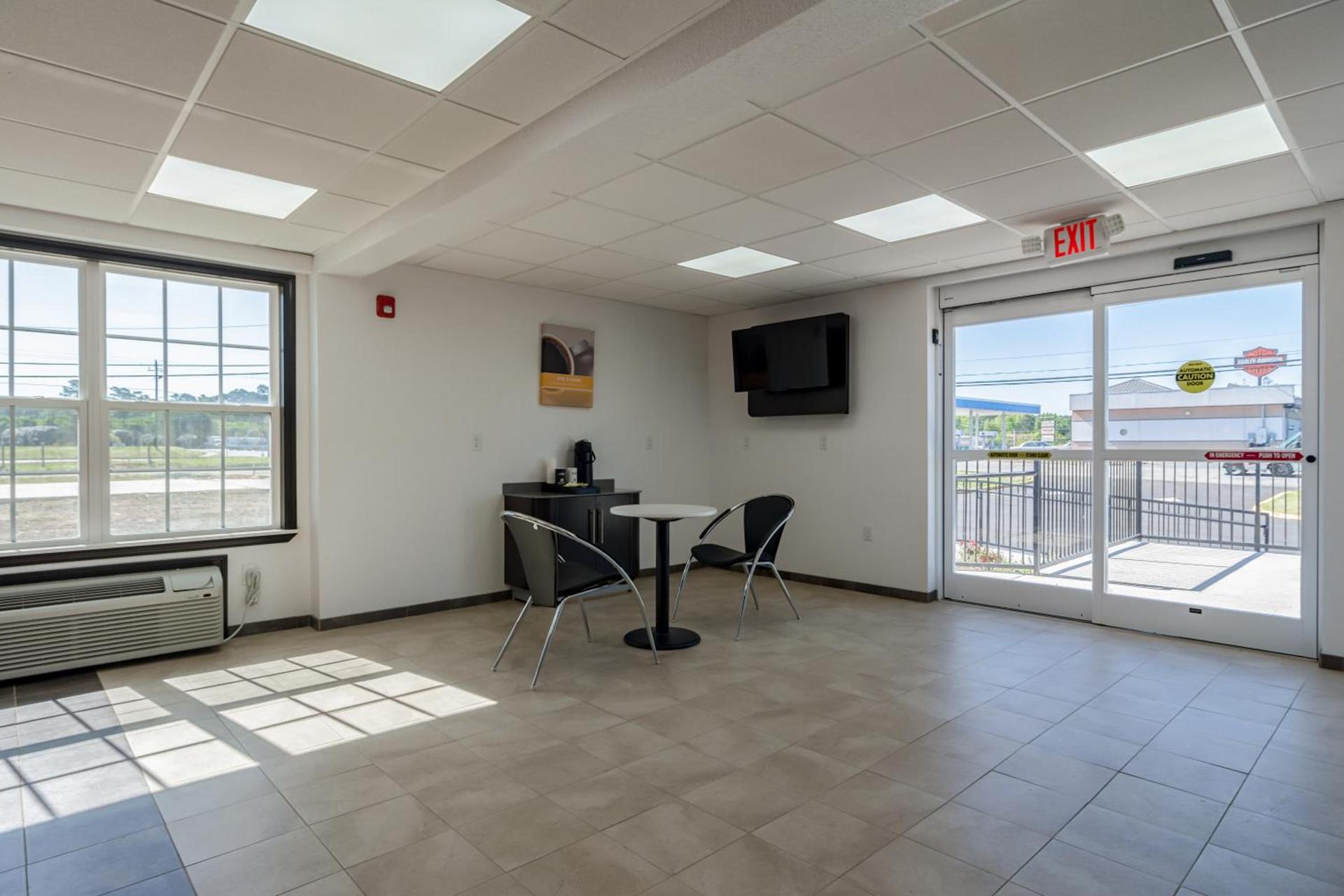 Motel 6-White, GA - Cartersville photo 33