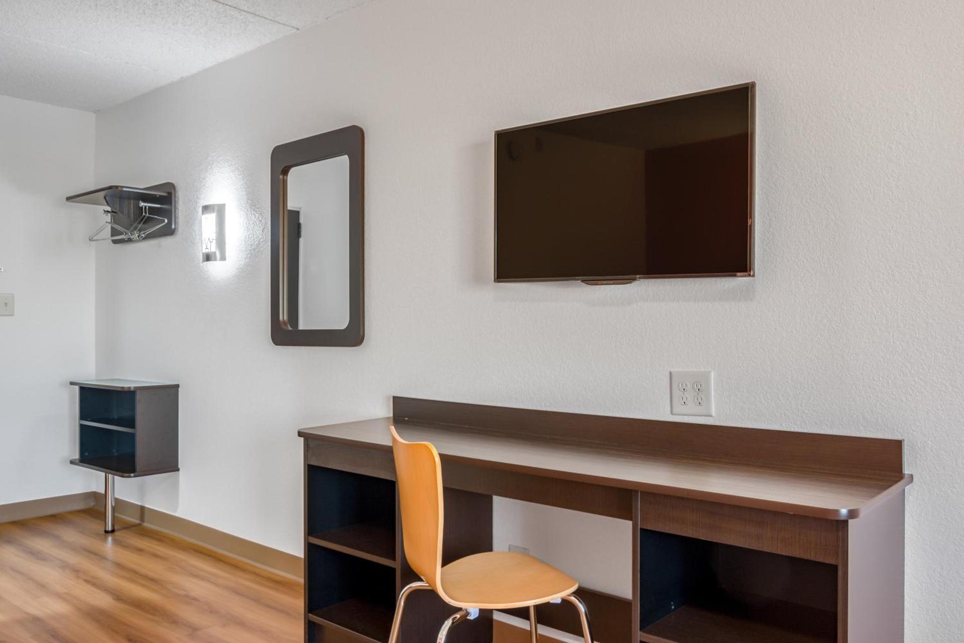 Motel 6-White, GA - Cartersville photo 35