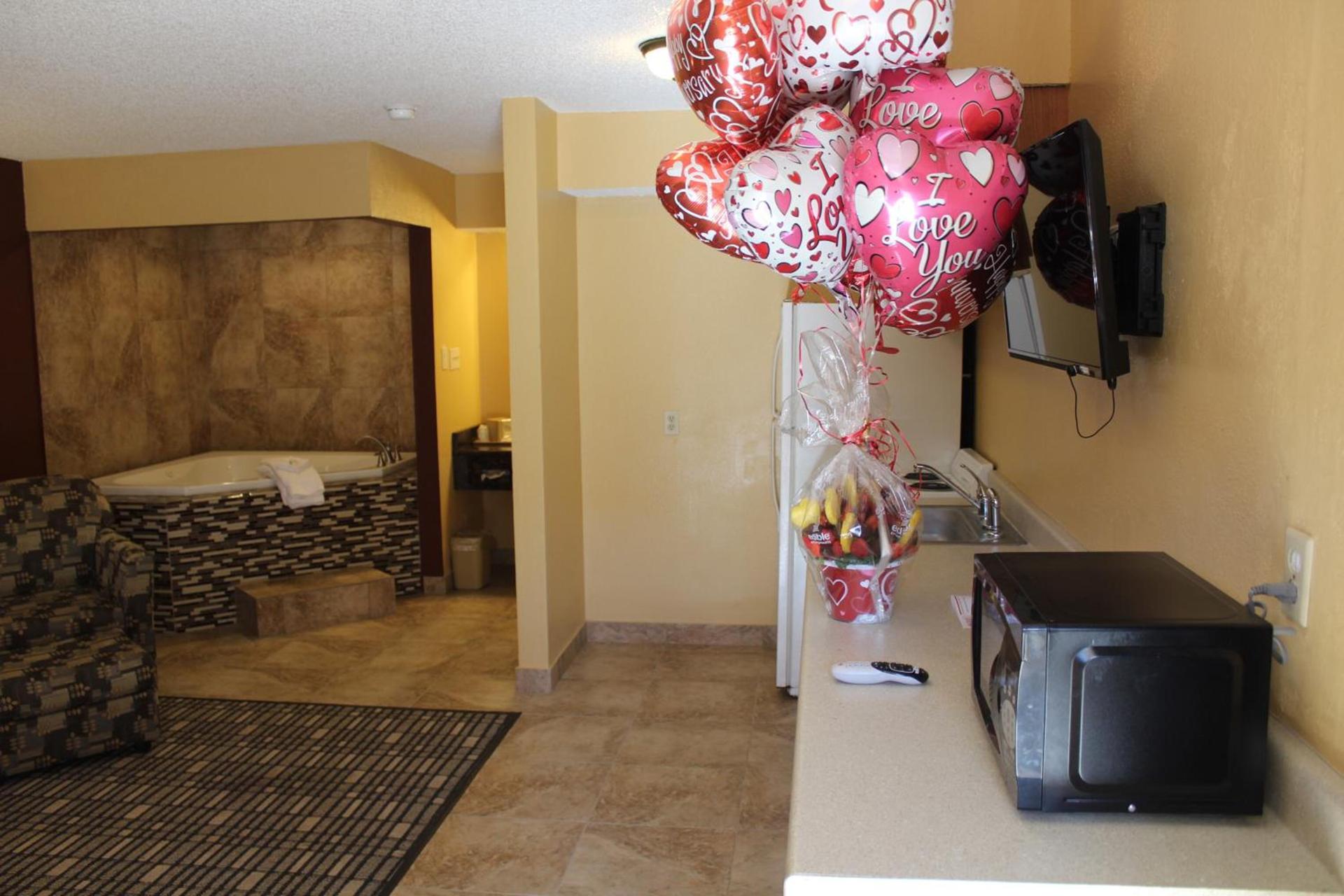The Executive Inn & Suites photo 77