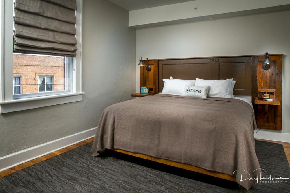 Western Front Hotel photo 7