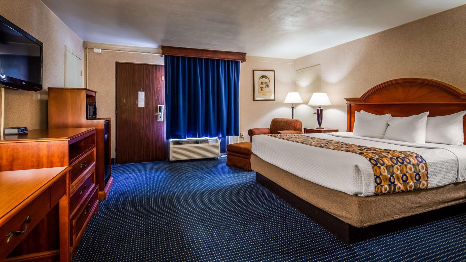 Hotel Pentagon photo 9