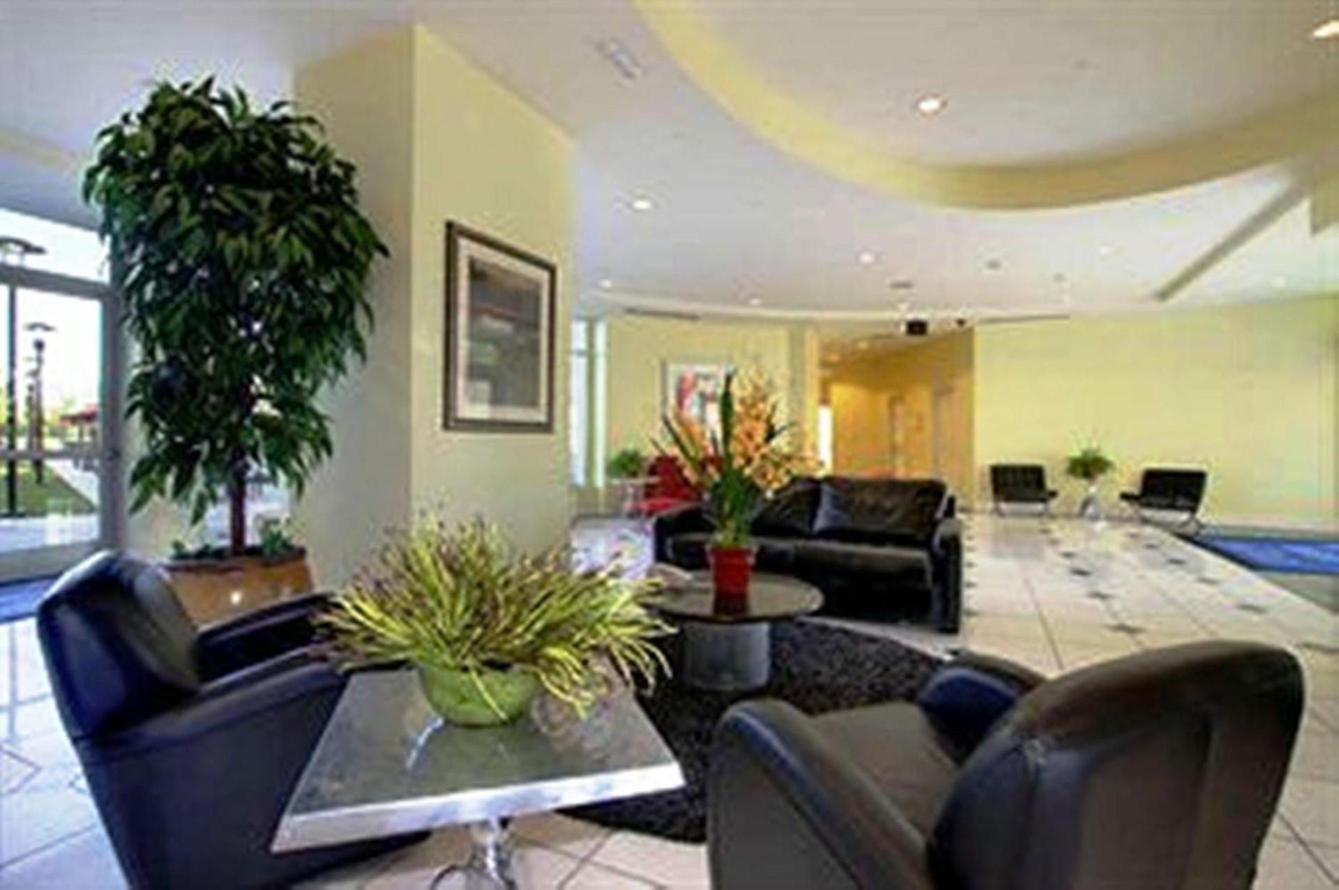 University Plaza Waterfront Hotel photo 15