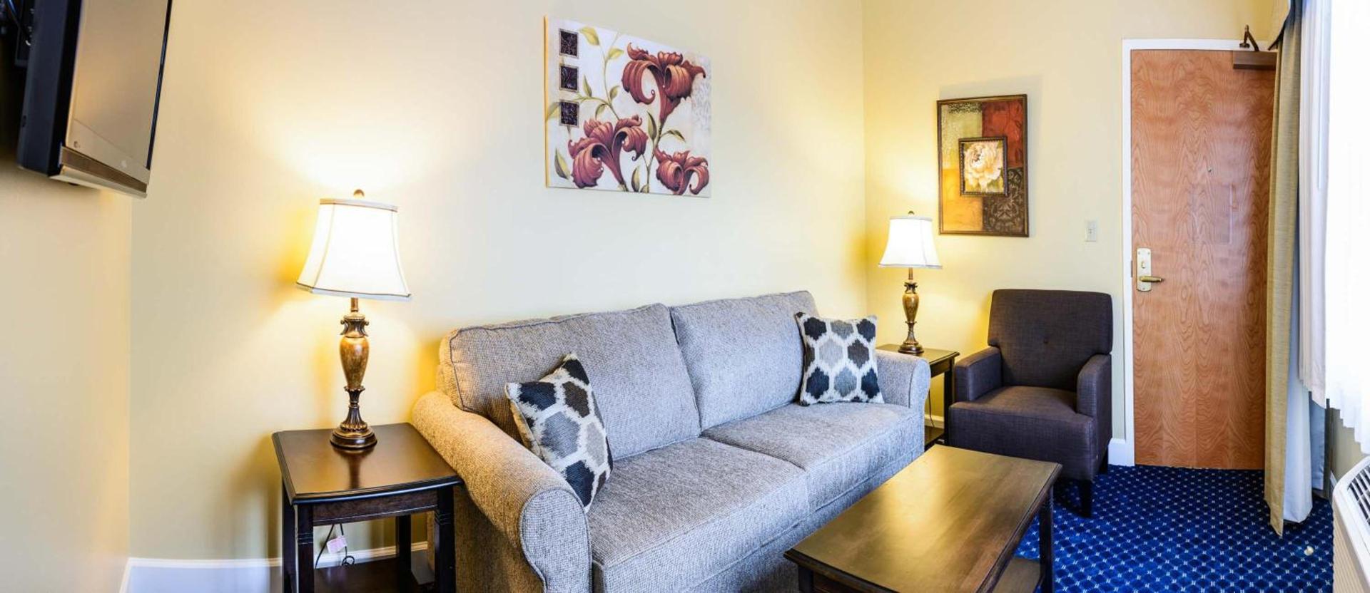 Asbury Inn & Suites photo 11