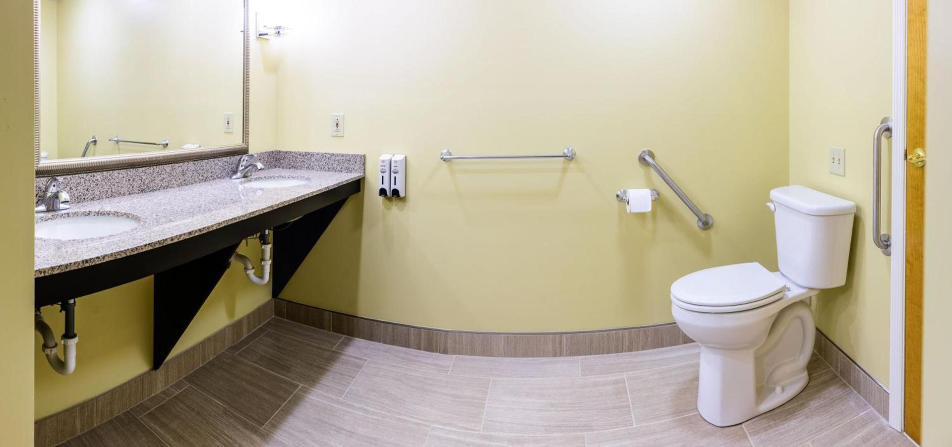 Asbury Inn & Suites photo 22