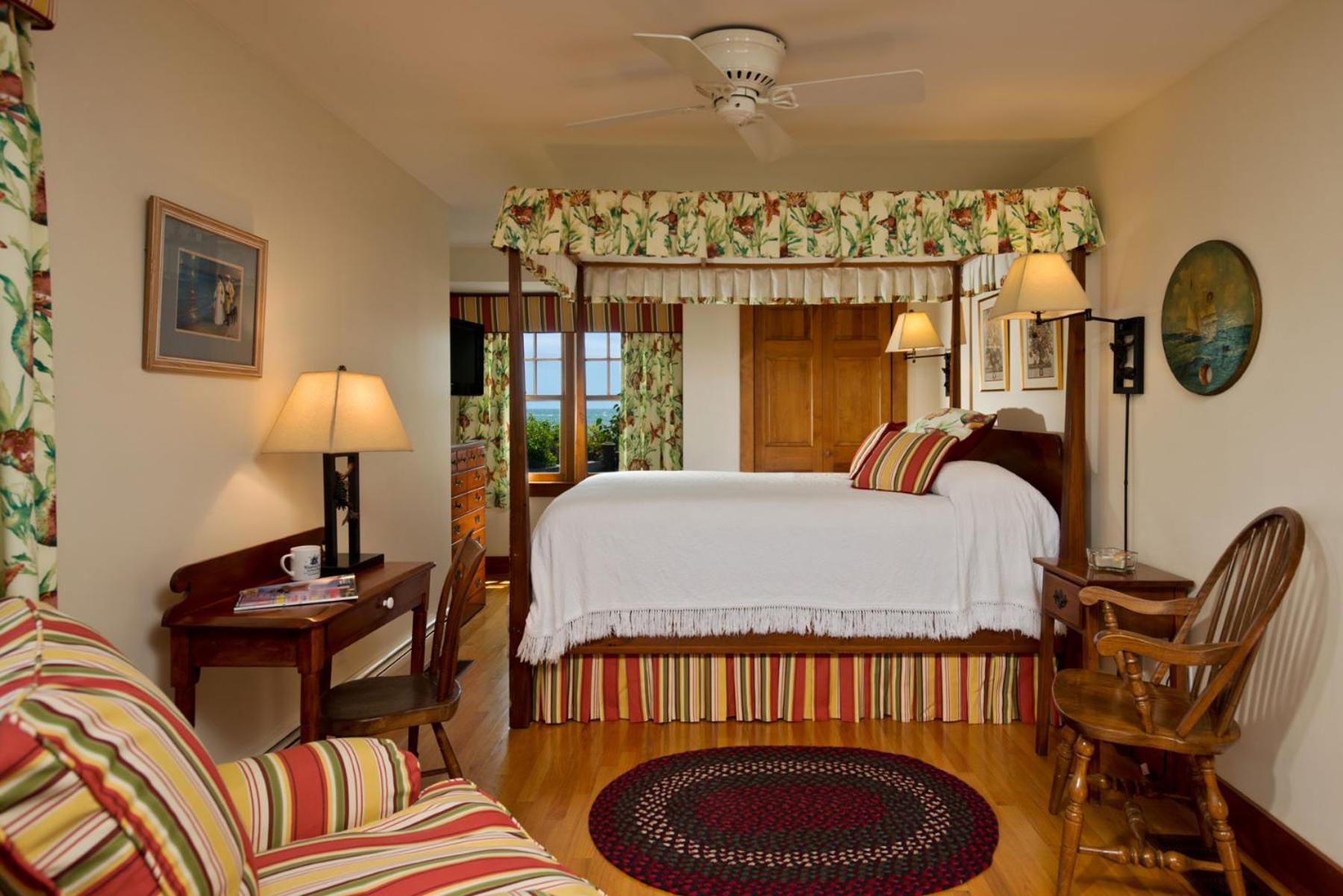 Winstead Beach Resort photo 6