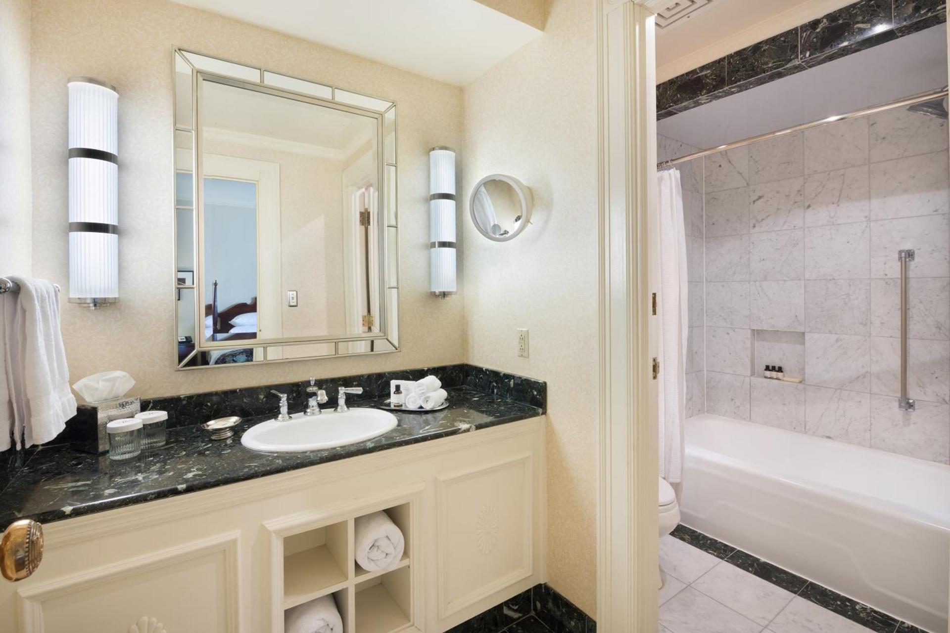 The Pfister Hotel photo 20