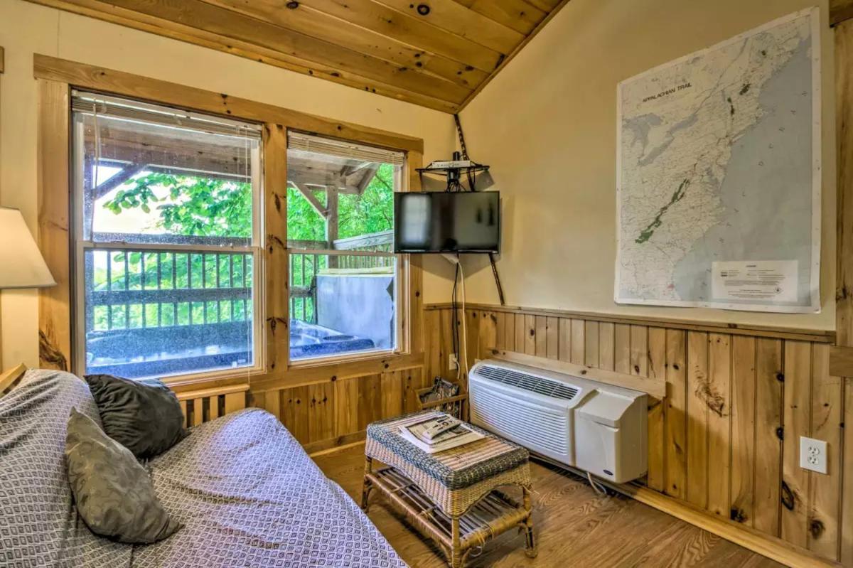 Nantahala Cabins photo 31