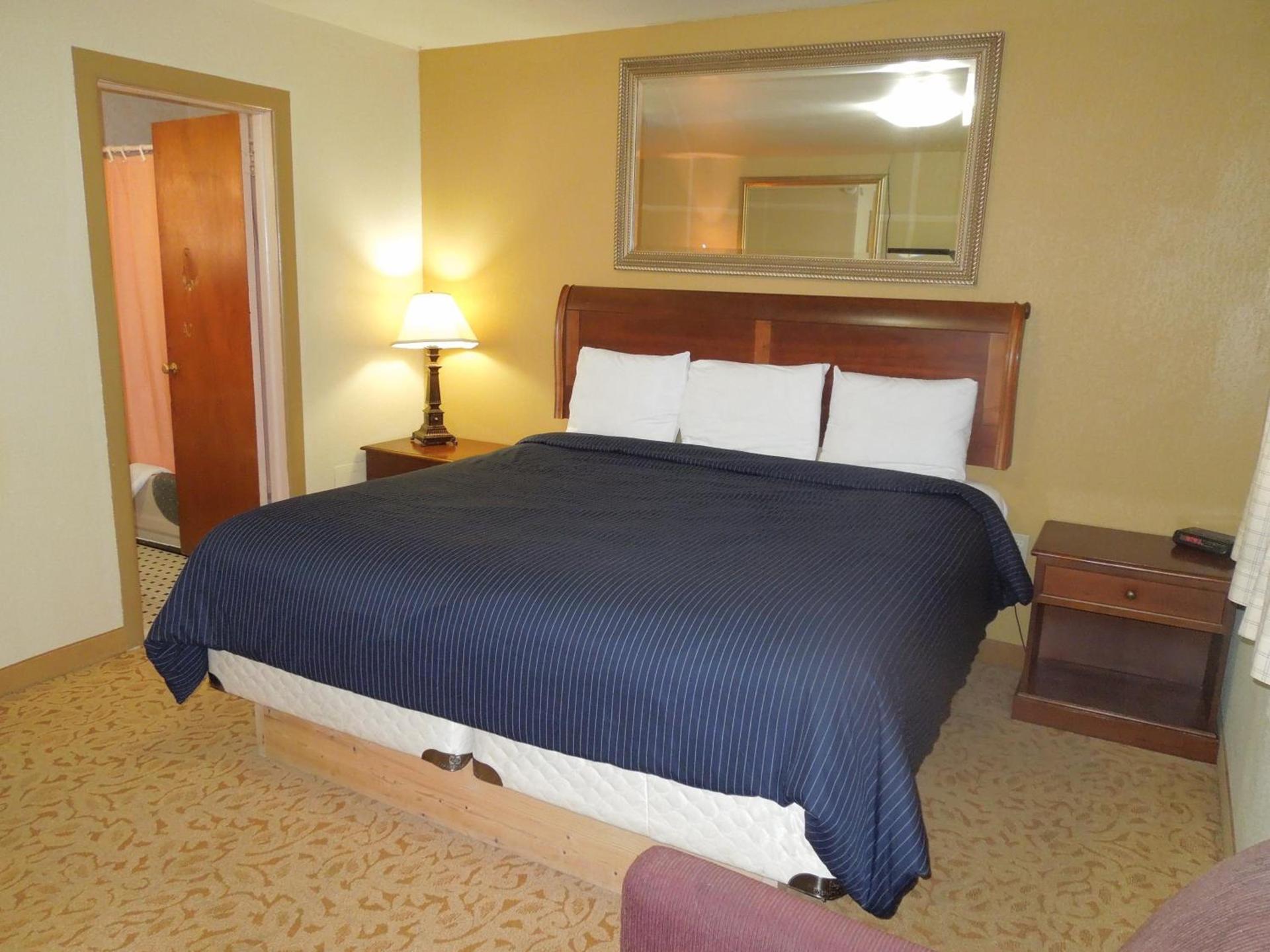 Slumberland Motel Mount Holly photo 8