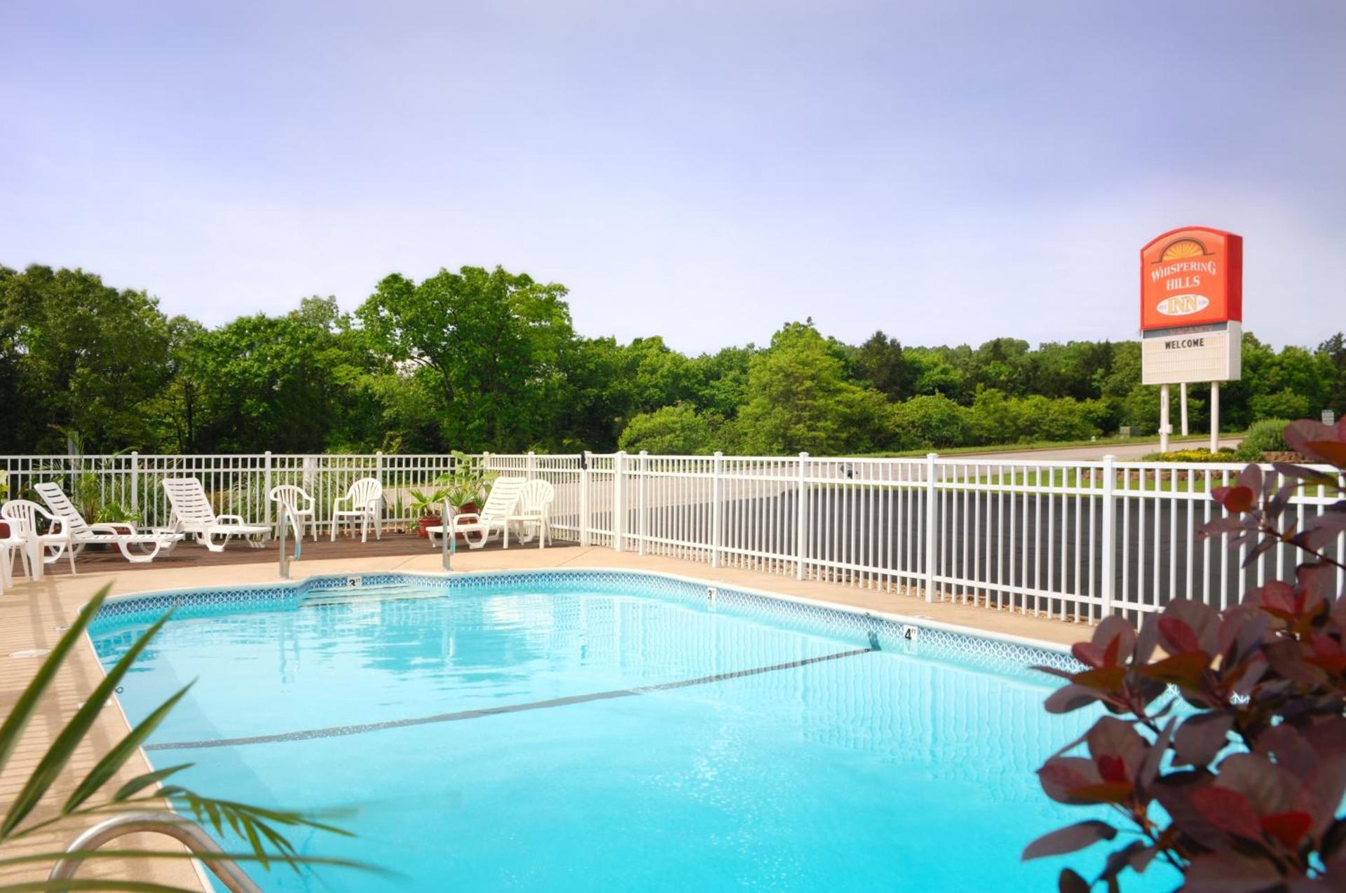 Whispering Hills Inn photo 2