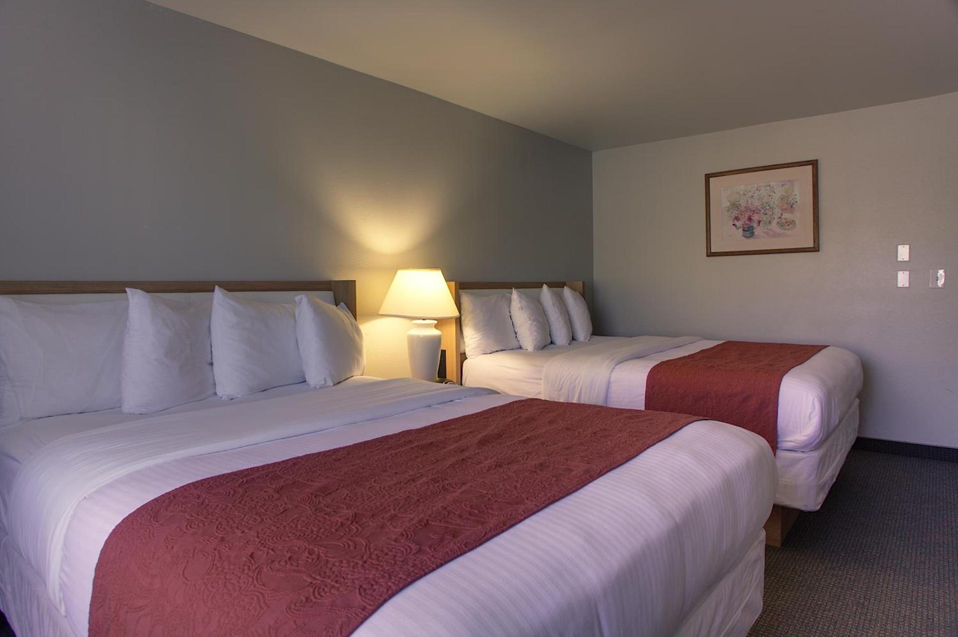 Aladdin Inn and Suites photo 14