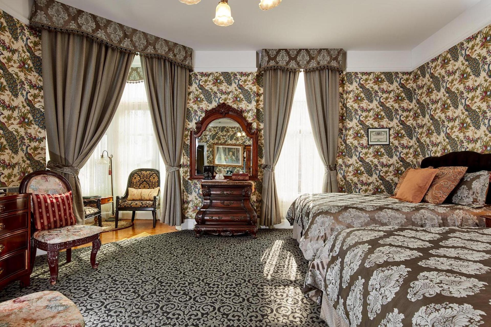 Queen Anne photo 74