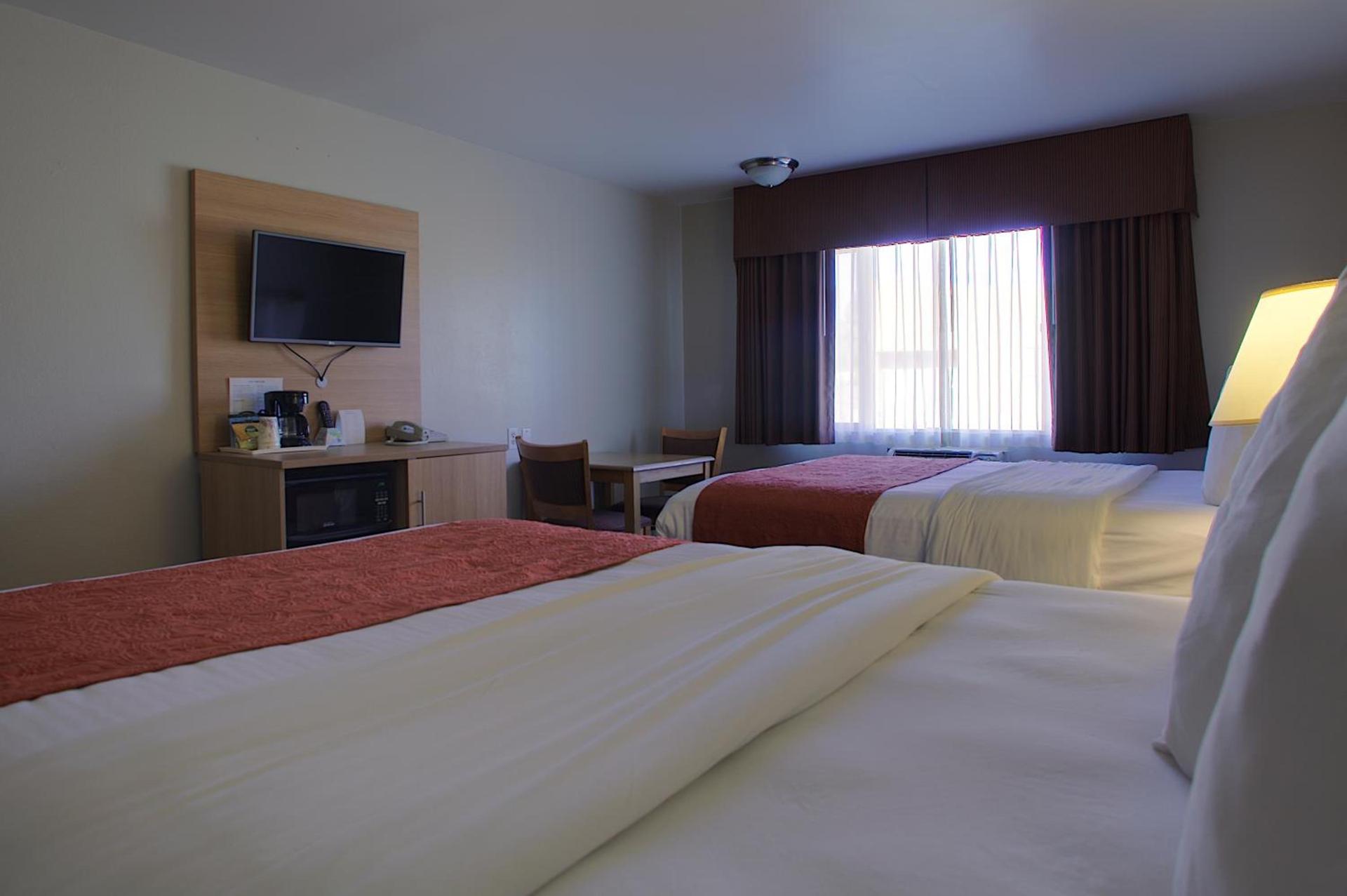 Aladdin Inn and Suites photo 12