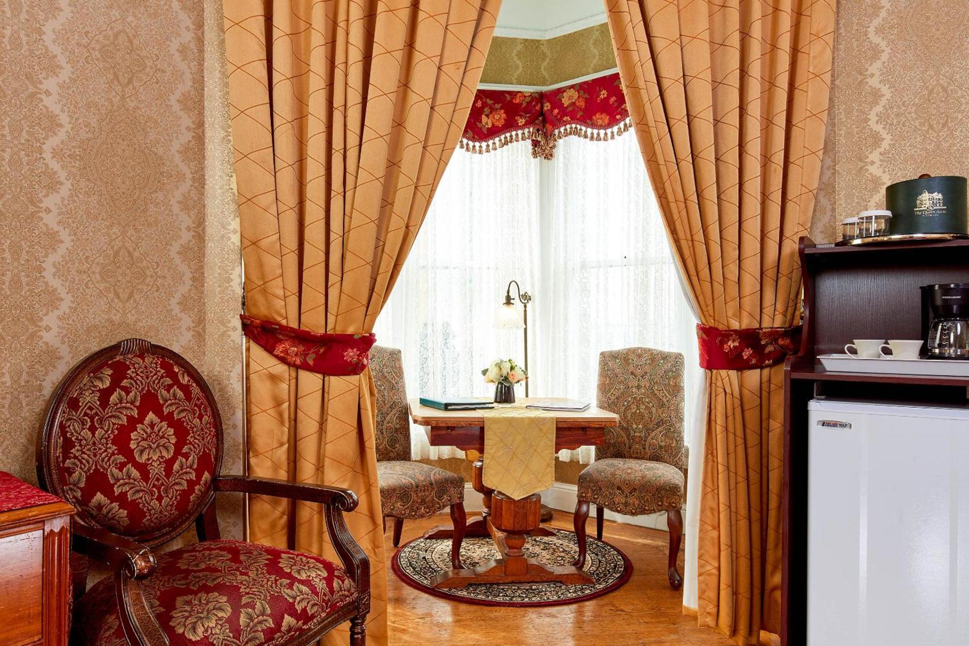 Queen Anne photo 36