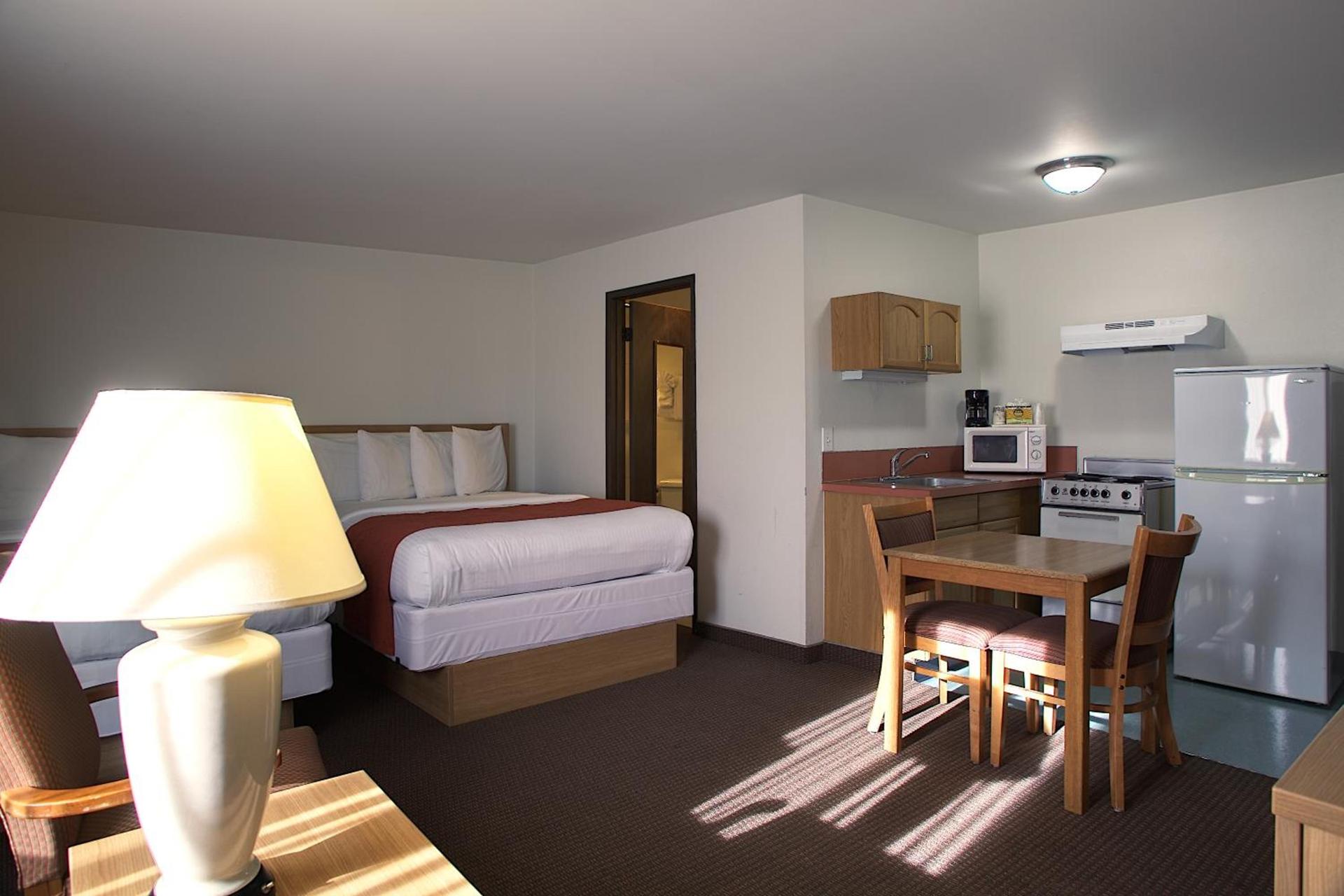 Aladdin Inn and Suites photo 9