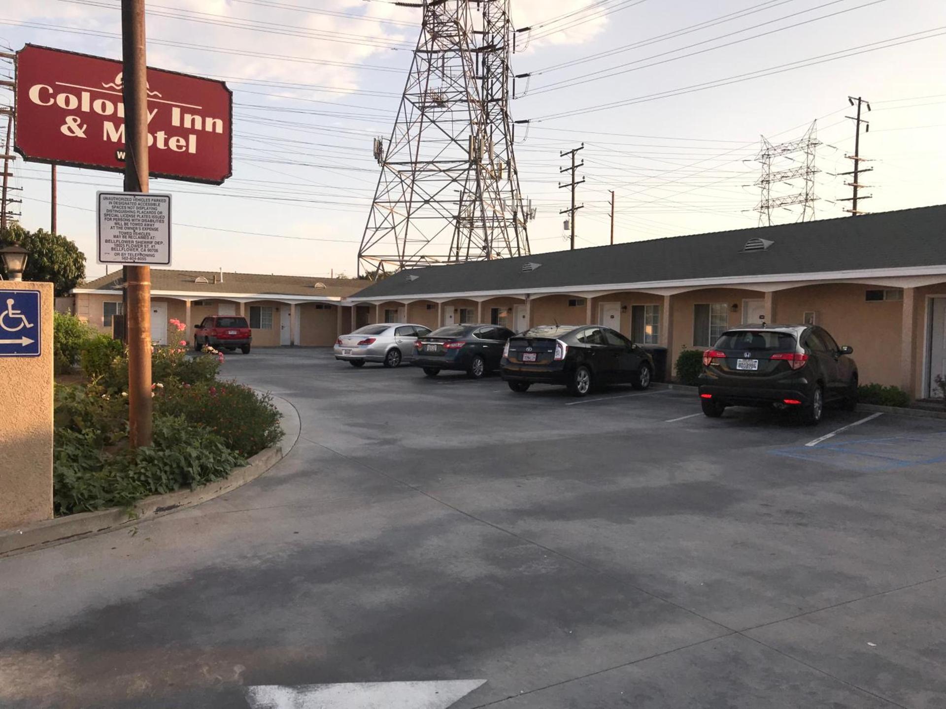 Colony Inn Motel photo 12