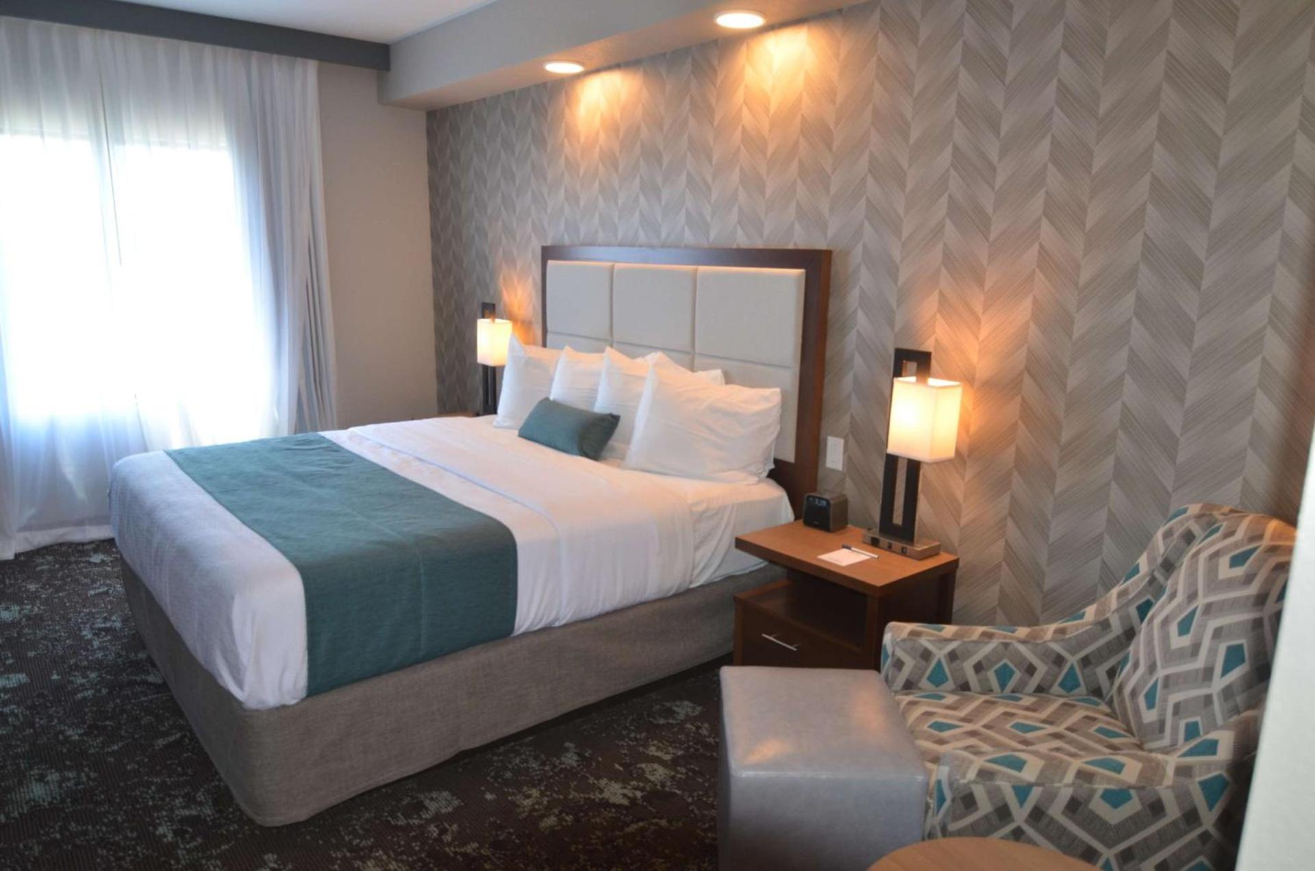 Best Western Premier Des Moines-Ankeny Hotel photo 35