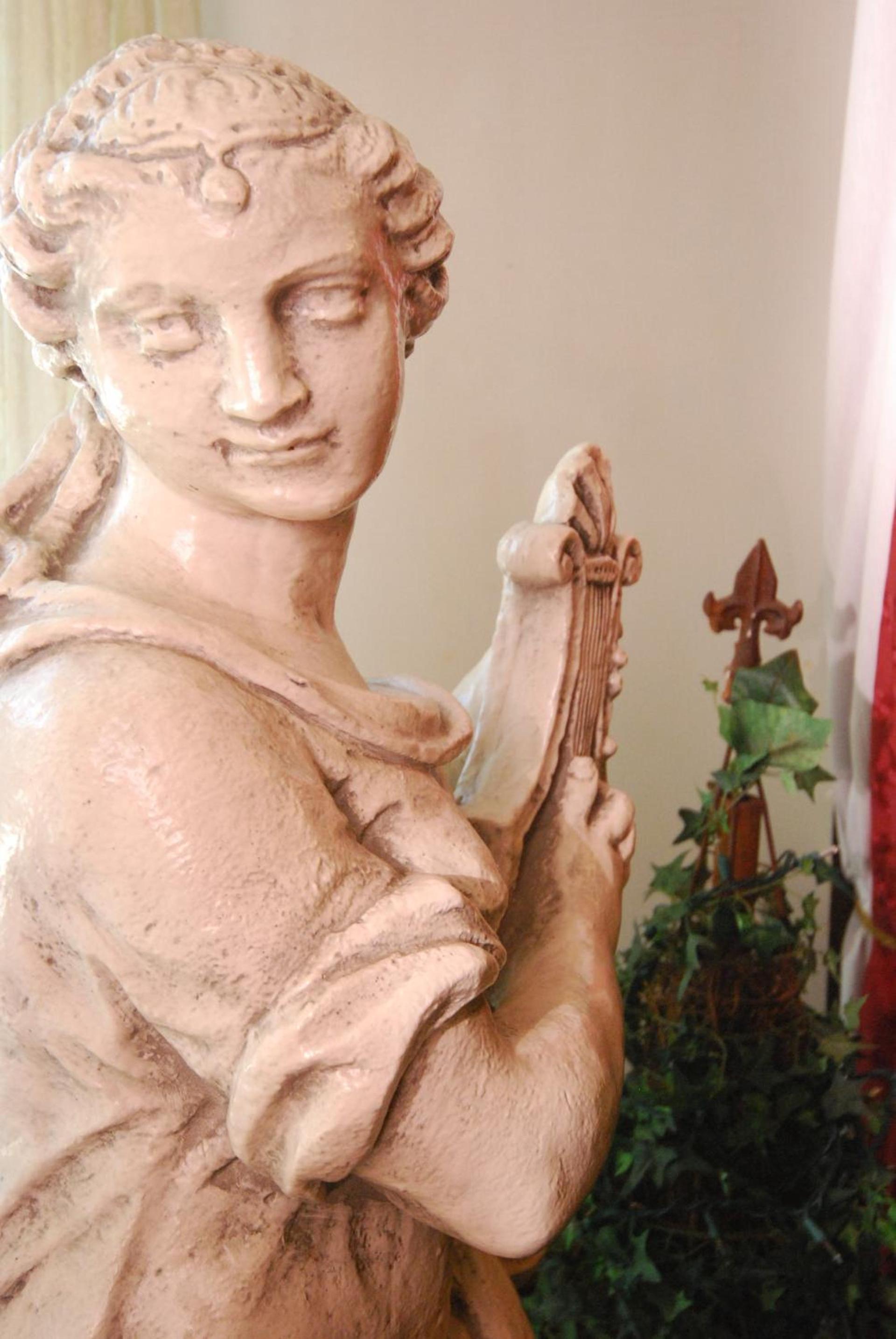 Queen Anne photo 65