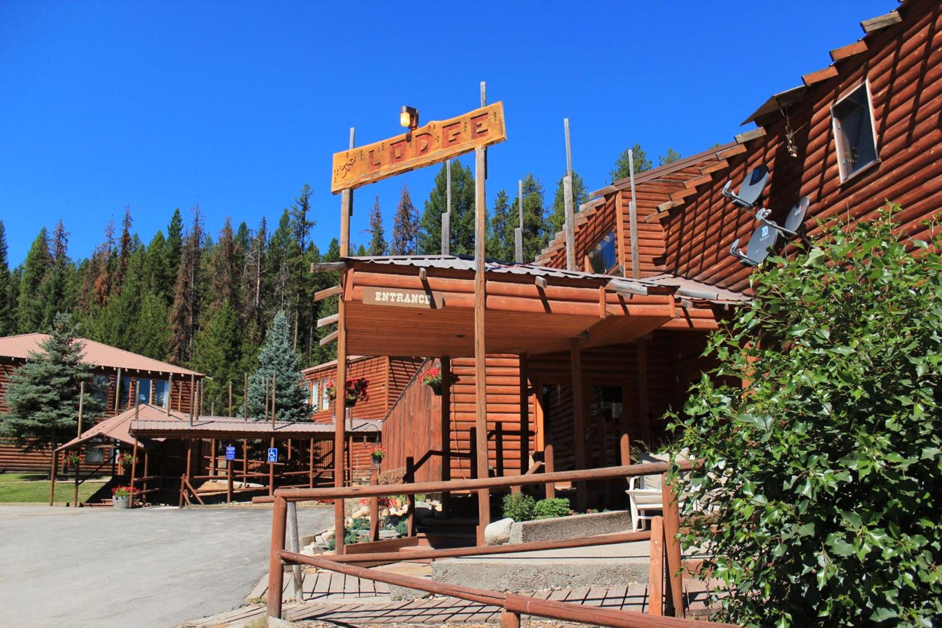 The Lodge at Lolo Hot Springs photo 23