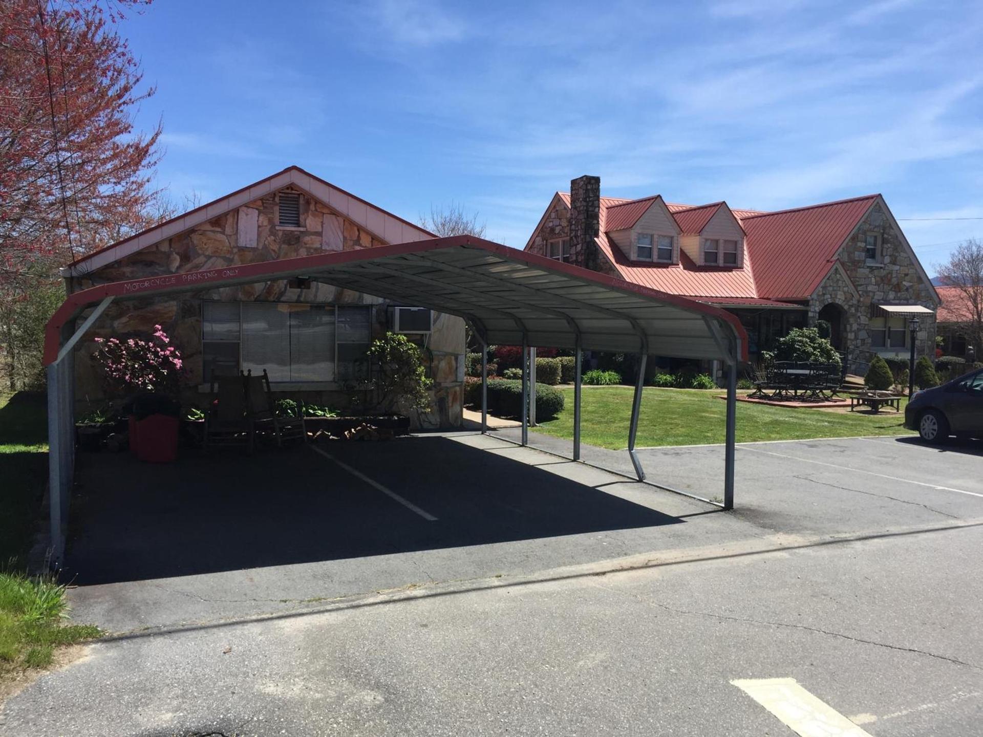 Phillips Historic Motel & Cottages photo 36