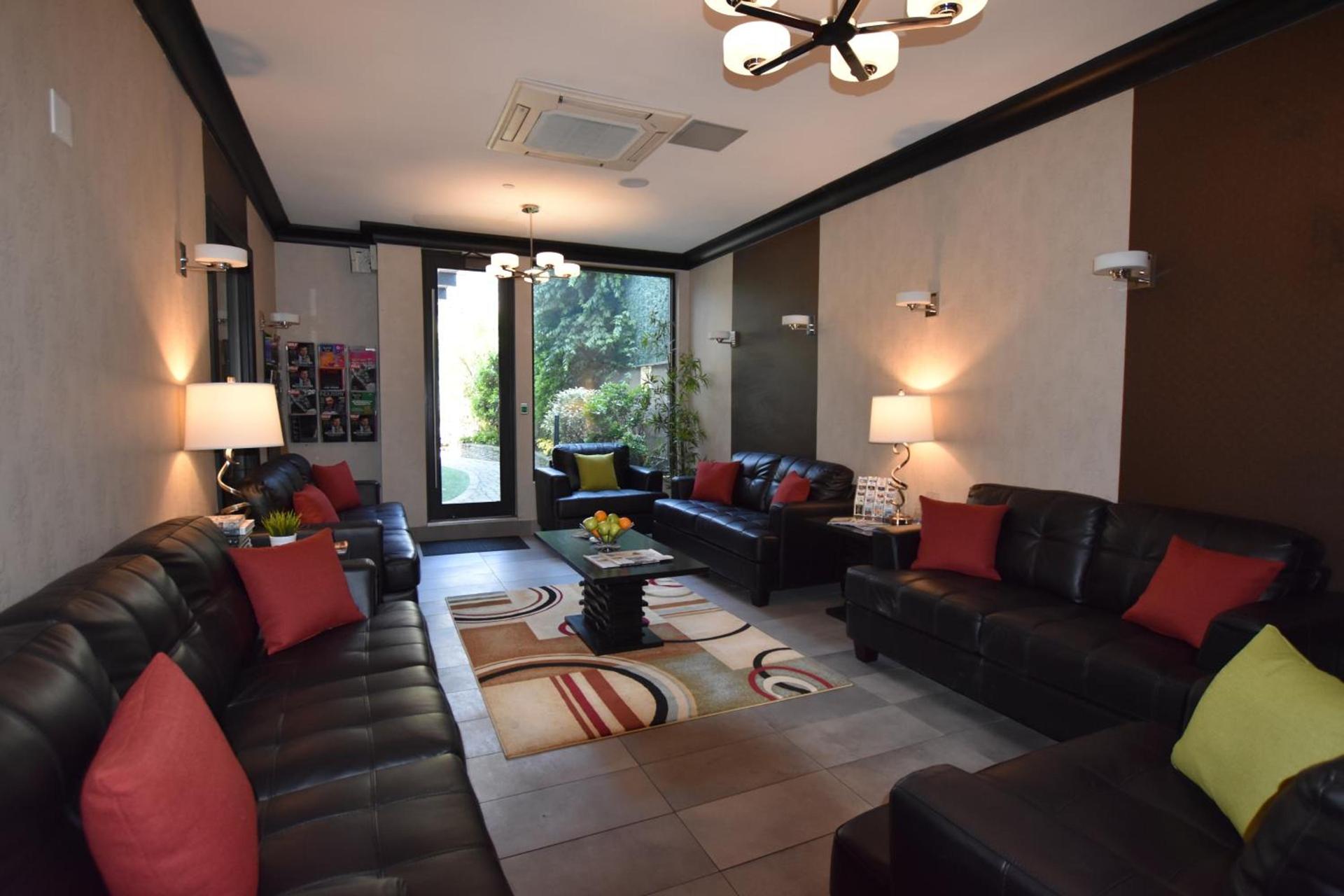 Aura Hotel Brooklyn photo 67