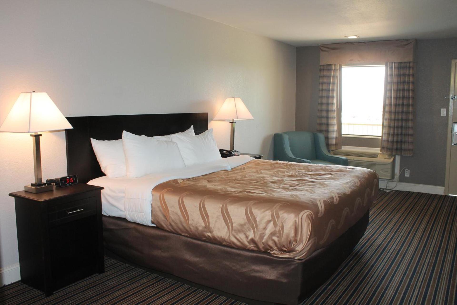 Quality Inn & Suites Port Arthur - Nederland photo 27