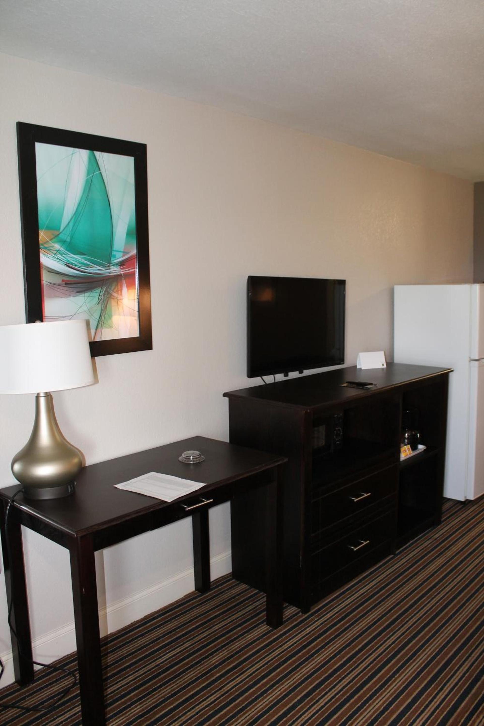 Quality Inn & Suites Port Arthur - Nederland photo 30