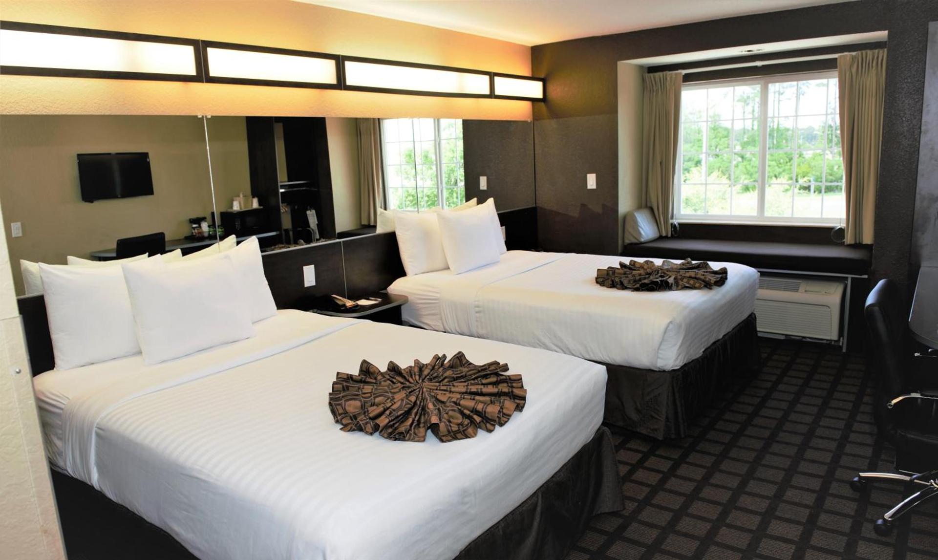 Microtel Inn & Suites by Wyndham Jacksonville Airport photo 26
