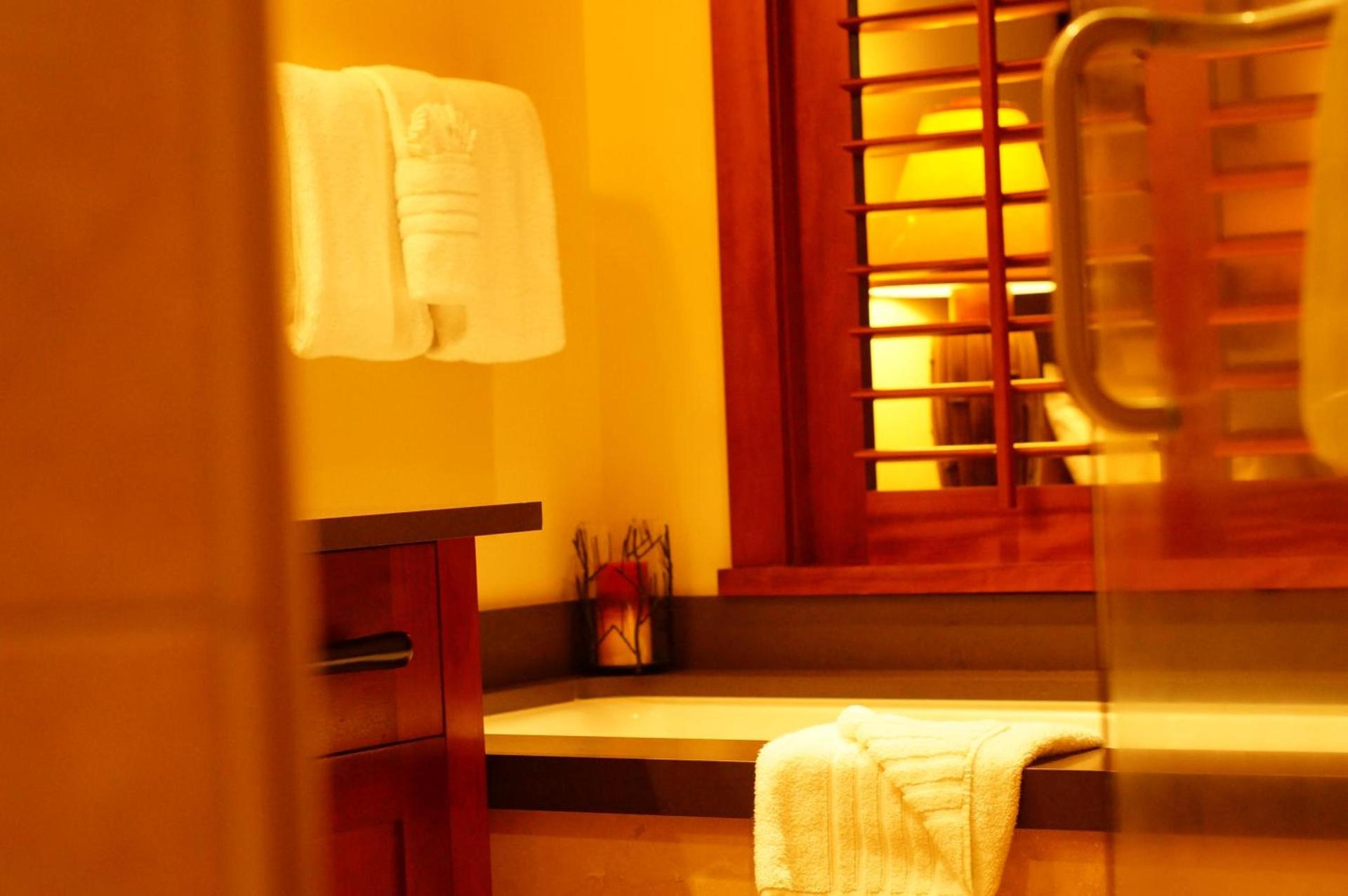 Beach Villa at Ko'Olina photo 13