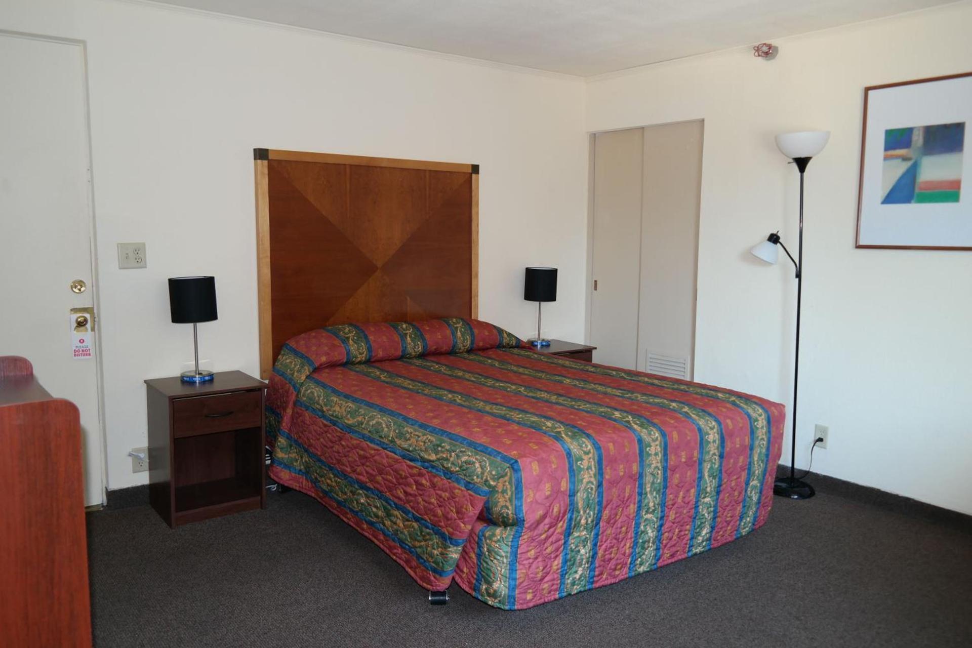 River Park Inn photo 13