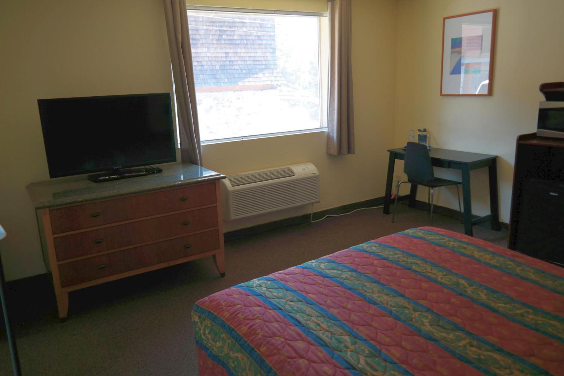 River Park Inn photo 14