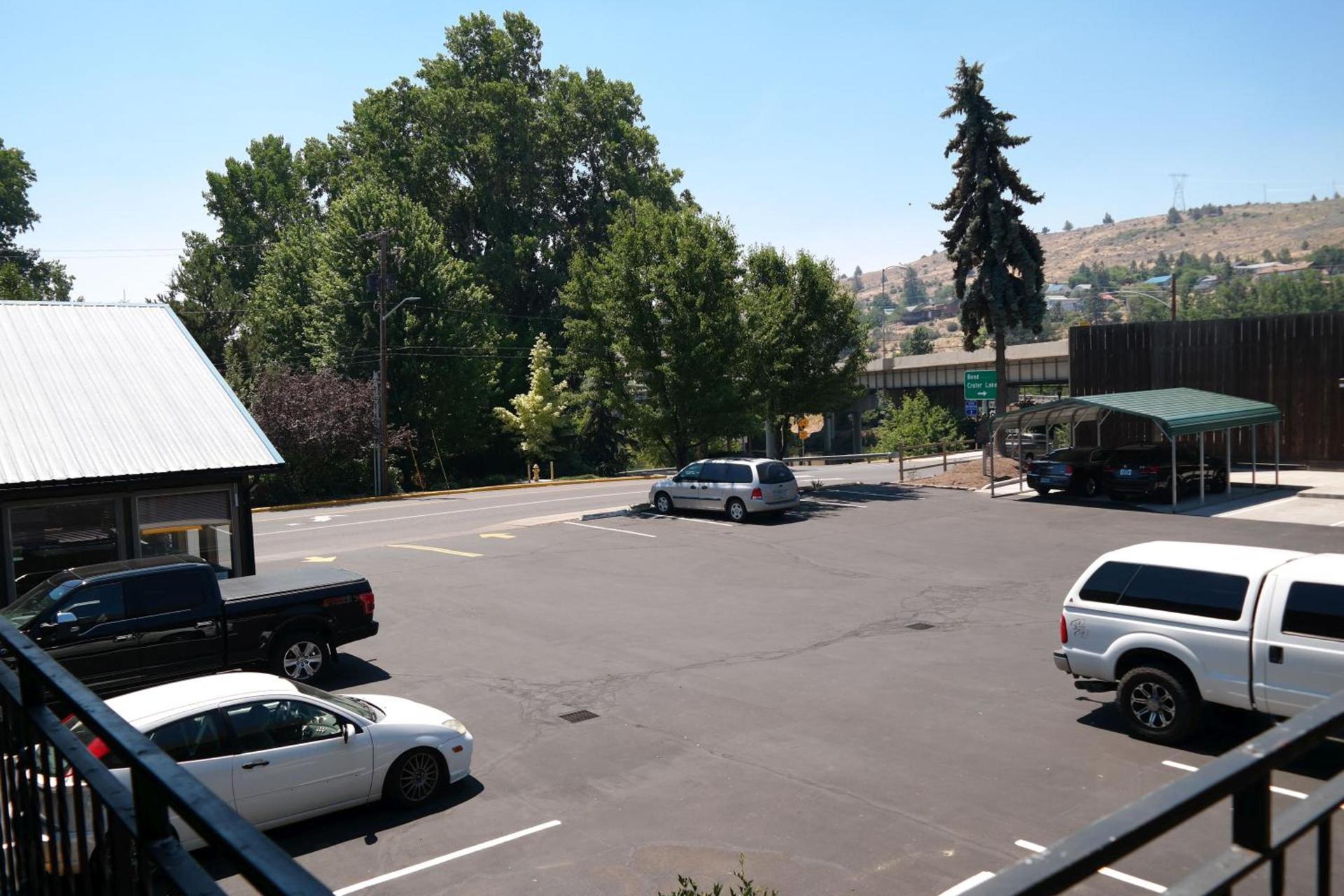 River Park Inn photo 3