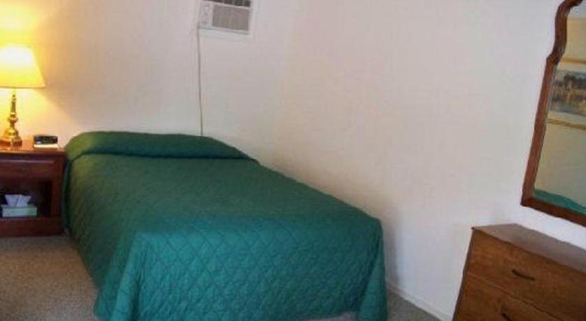 Mount Whittier Motel photo 3