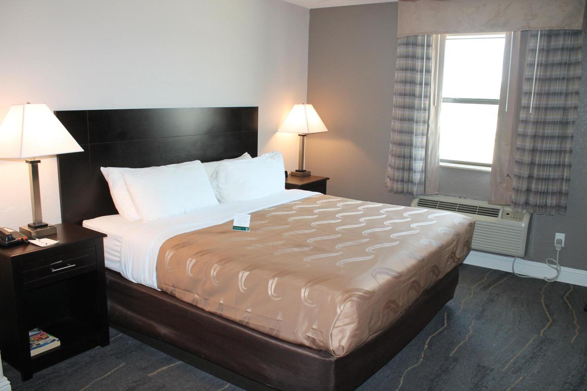 Quality Inn & Suites Port Arthur - Nederland photo 6