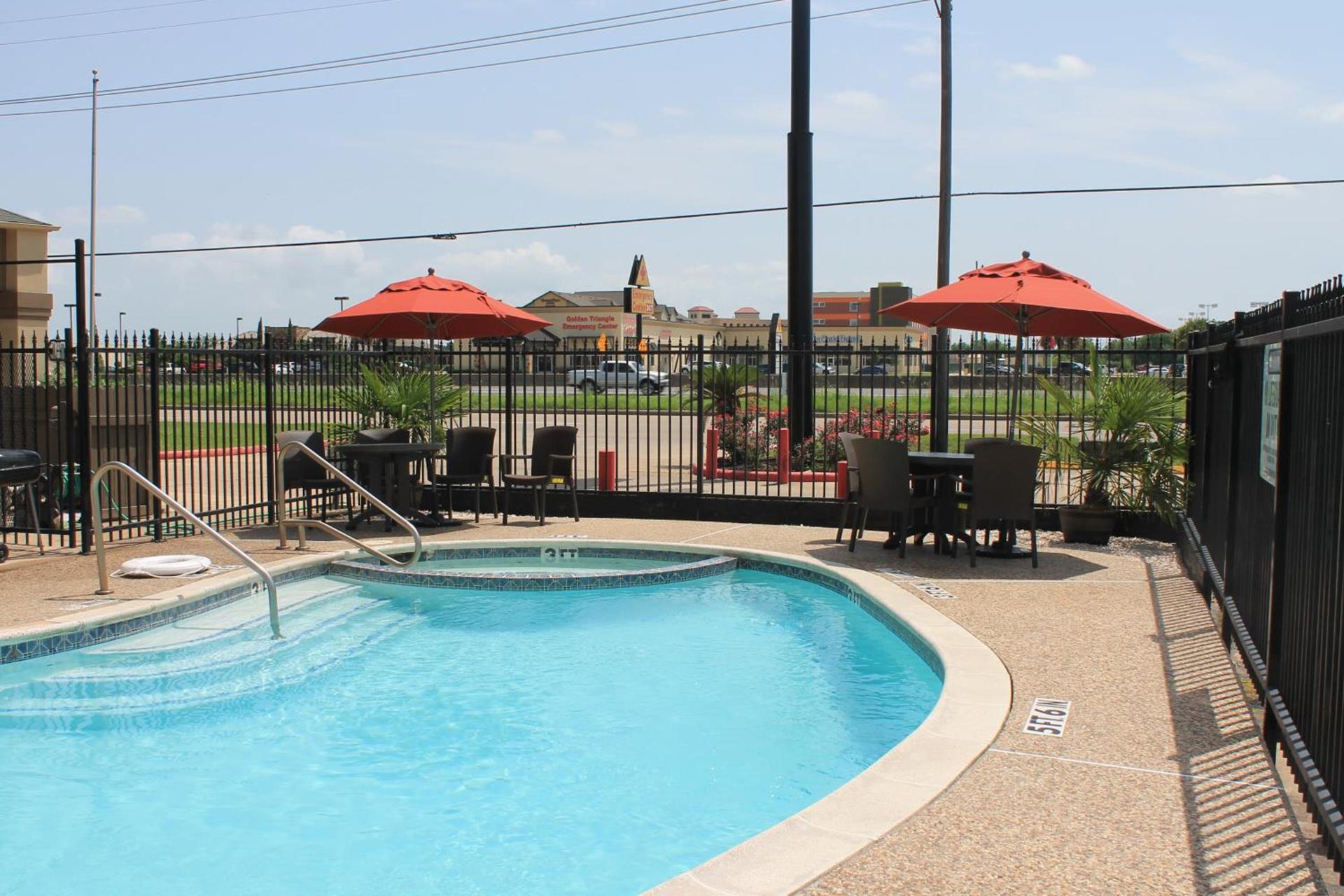 Quality Inn & Suites Port Arthur - Nederland photo 9