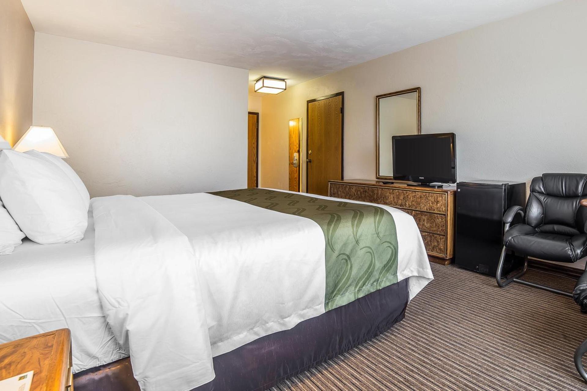 Quality Inn Richfield I-70 photo 31