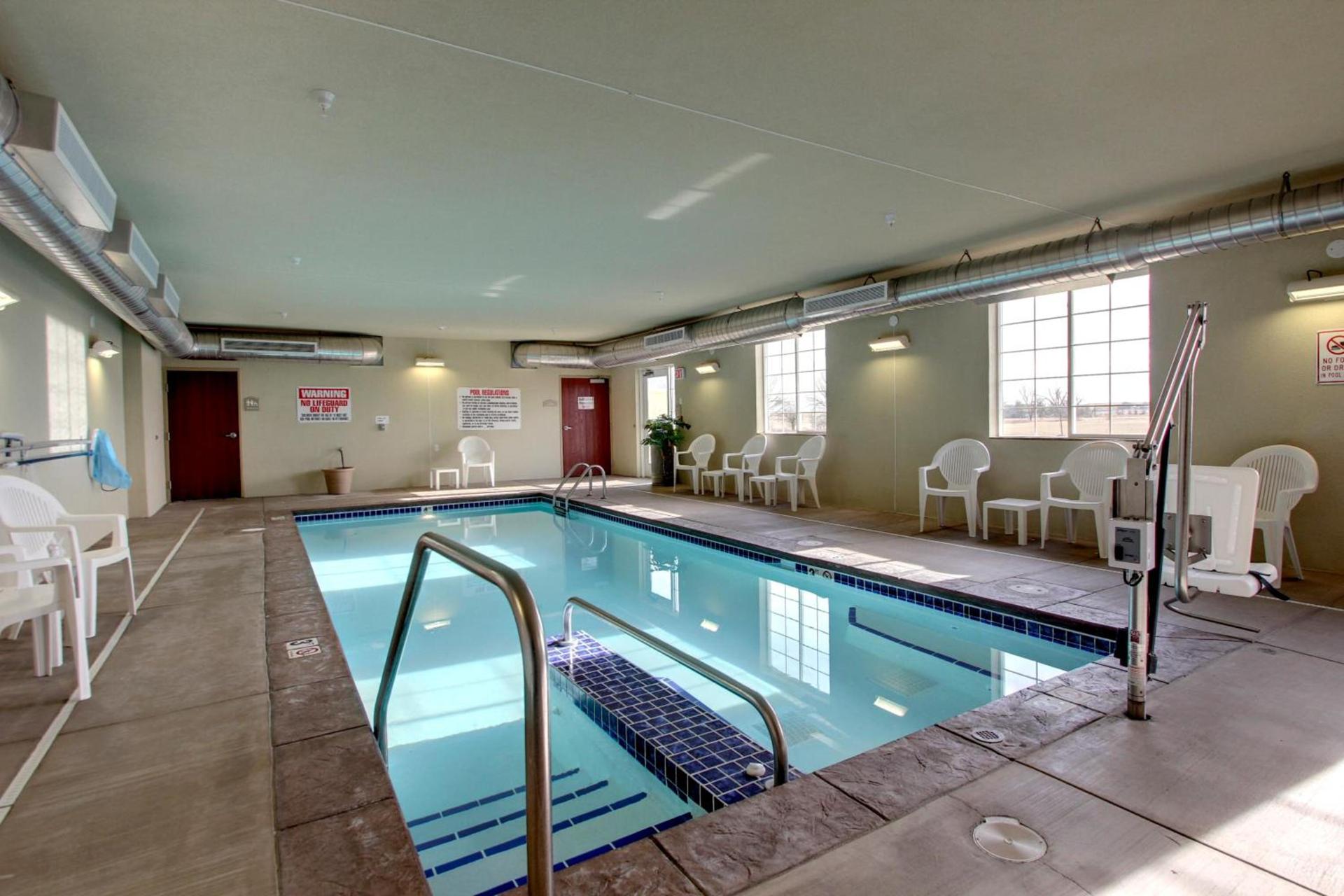 Cobblestone Hotel - Wayne photo 19