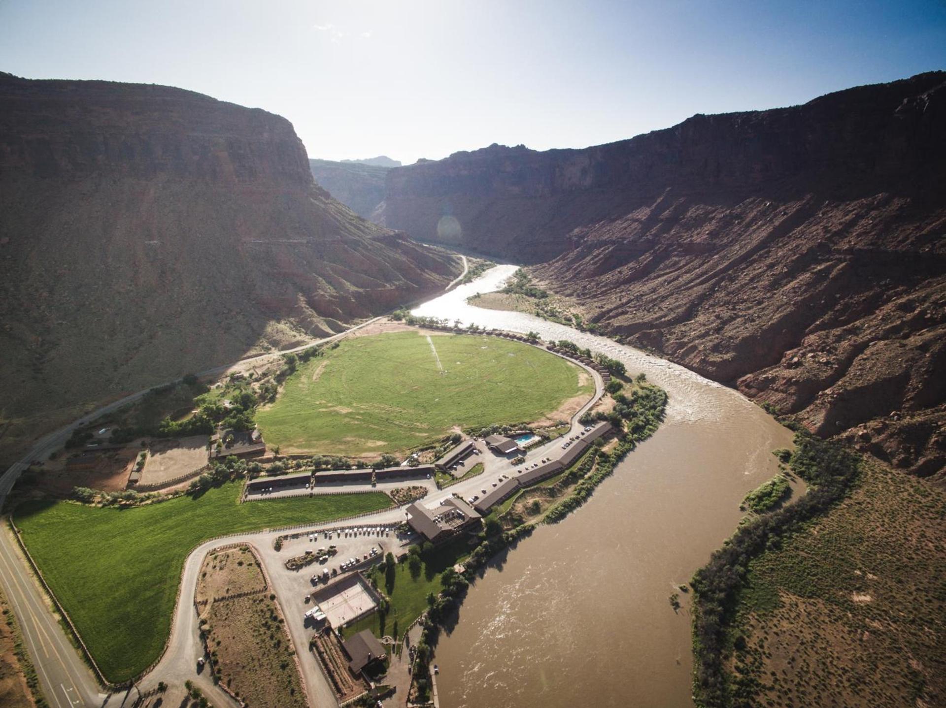 Red Cliffs Lodge Moab photo 20
